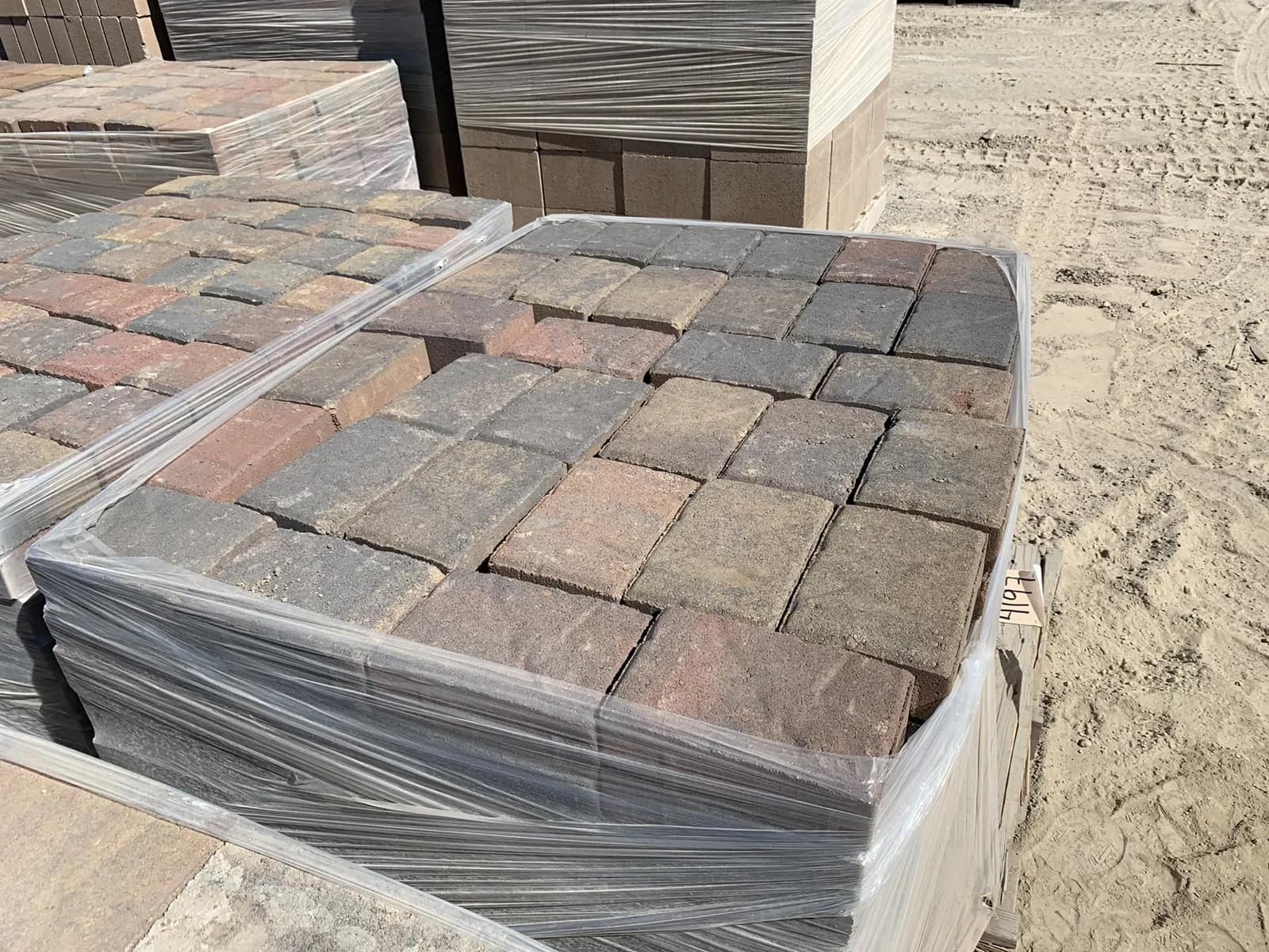 1-pallet-carriage-stone-sonoma-blend-rectangle-pavers-51e89f