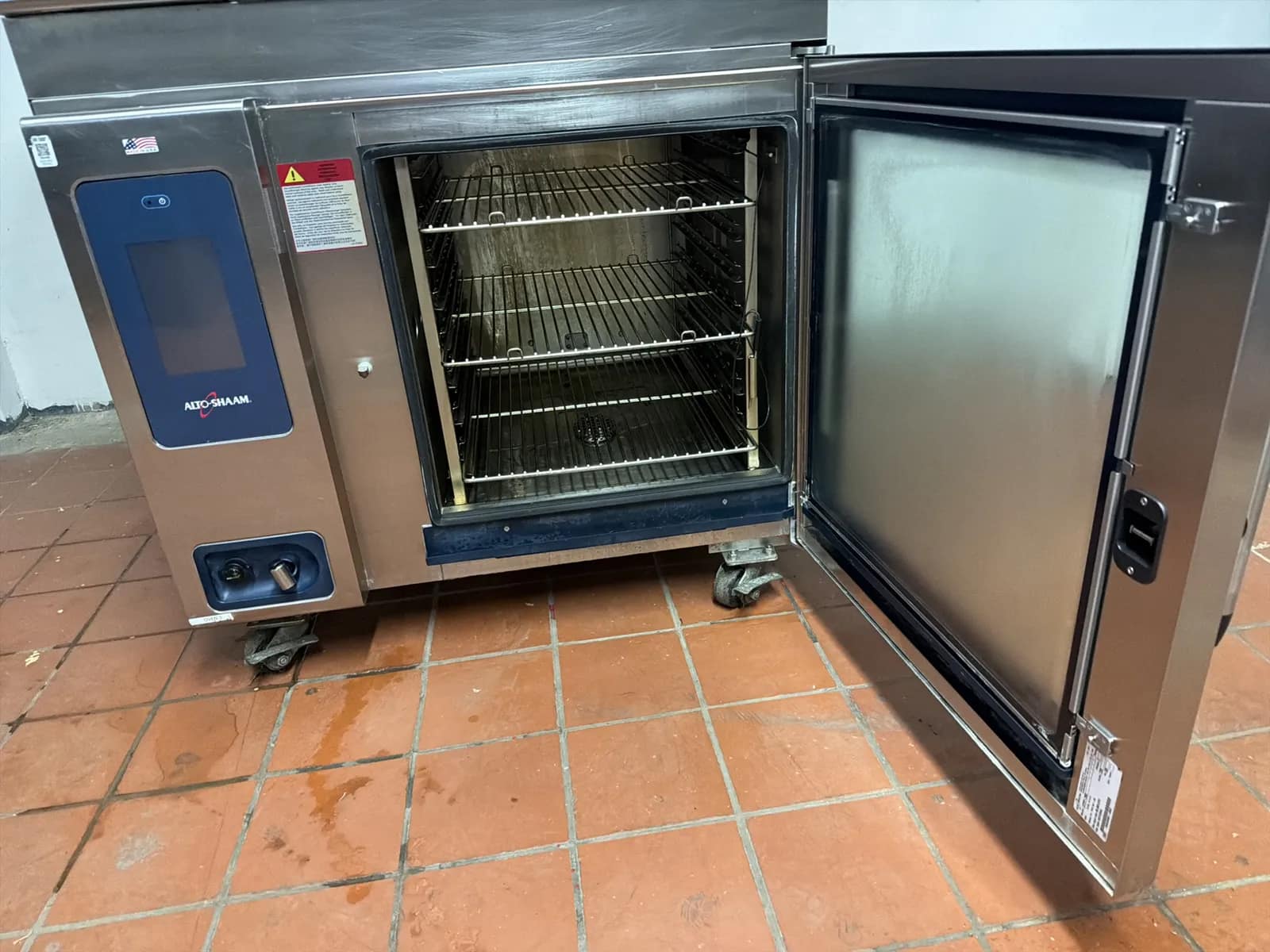 Alto-Shaam Full Size Combi Oven, Boilerless, Natural Gas, 120 Electric, photo 4 of 6