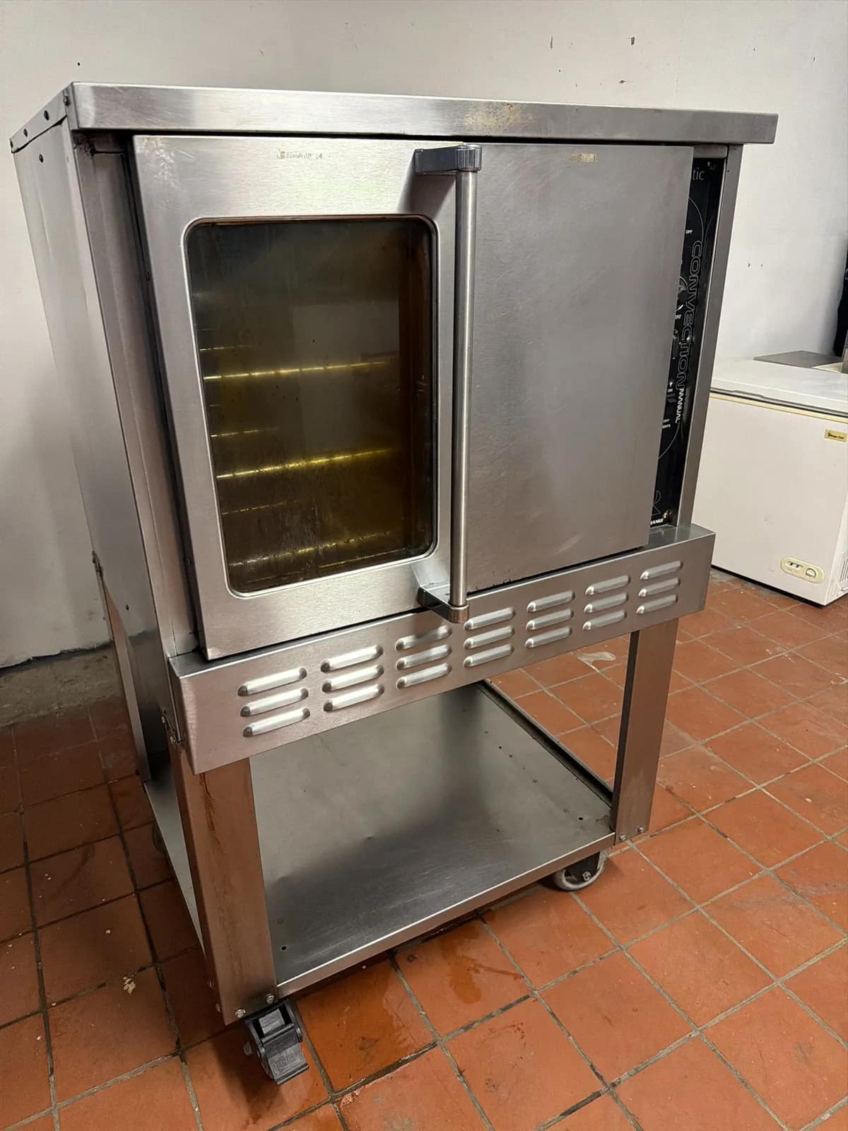 American Range Natural Gas/Electric Convection Oven Single With Stand, photo 2 of 7