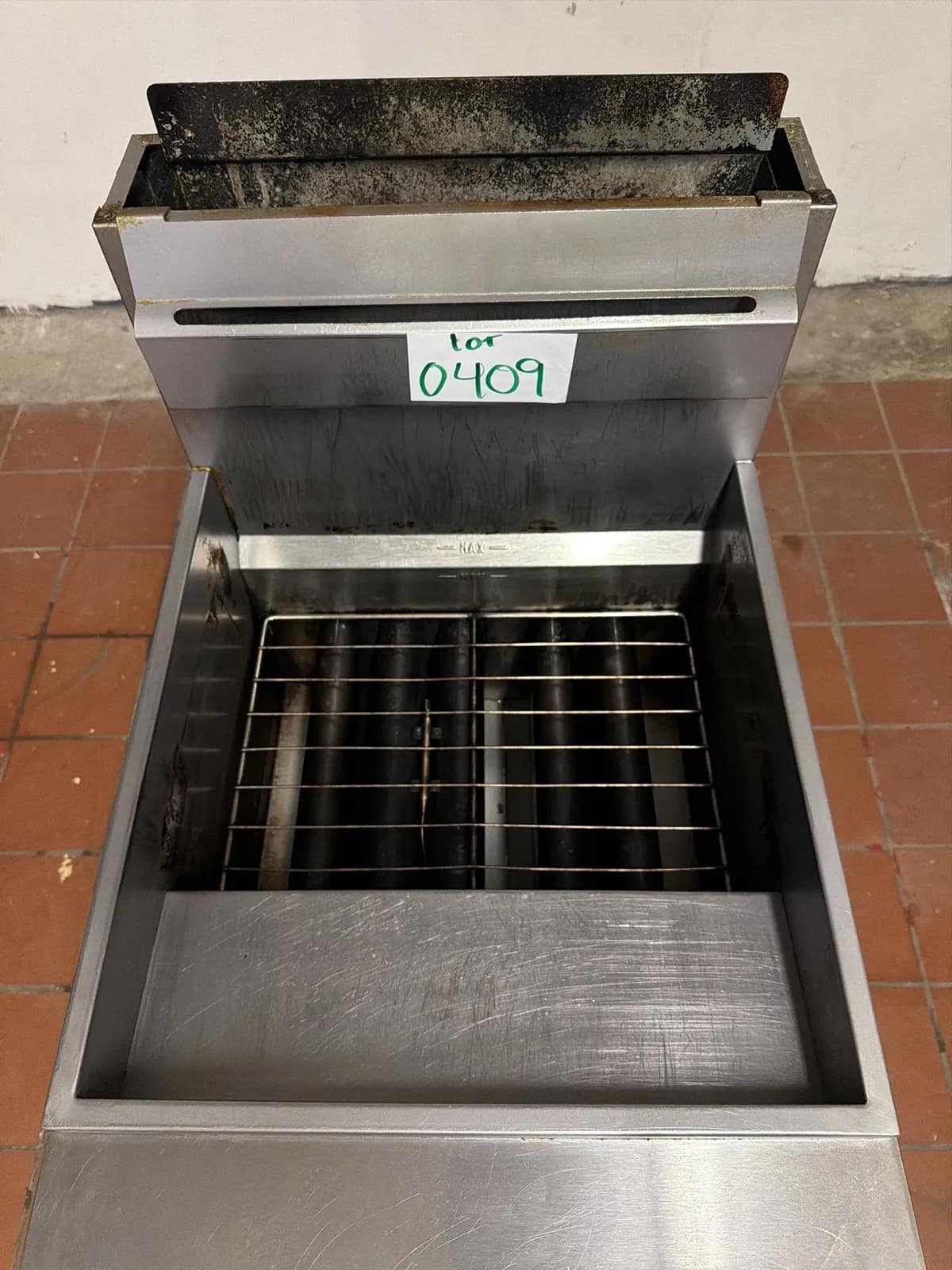 Vulcan 65lb Floor Model Gas Fryer, photo 5 of 7