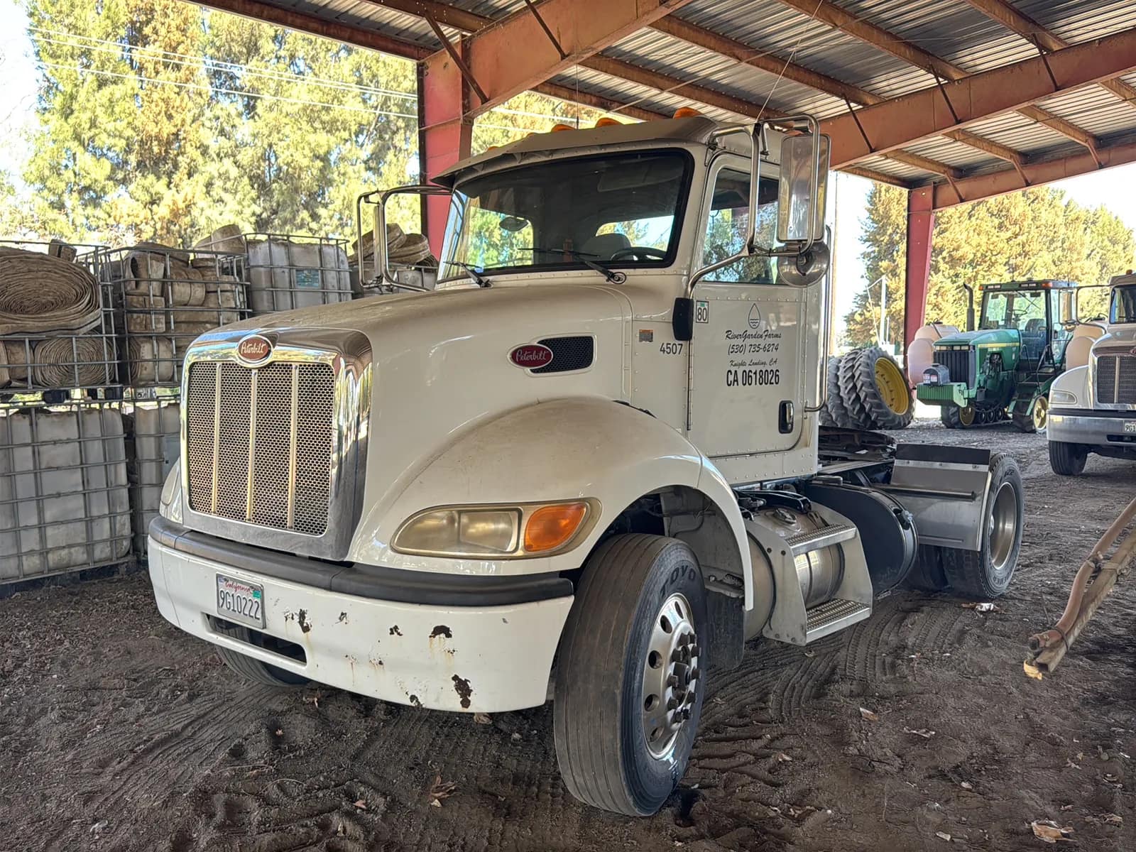 2015-peterbilt-pb348-2-axle-automatic-tractor-trailer-mv2hx1if