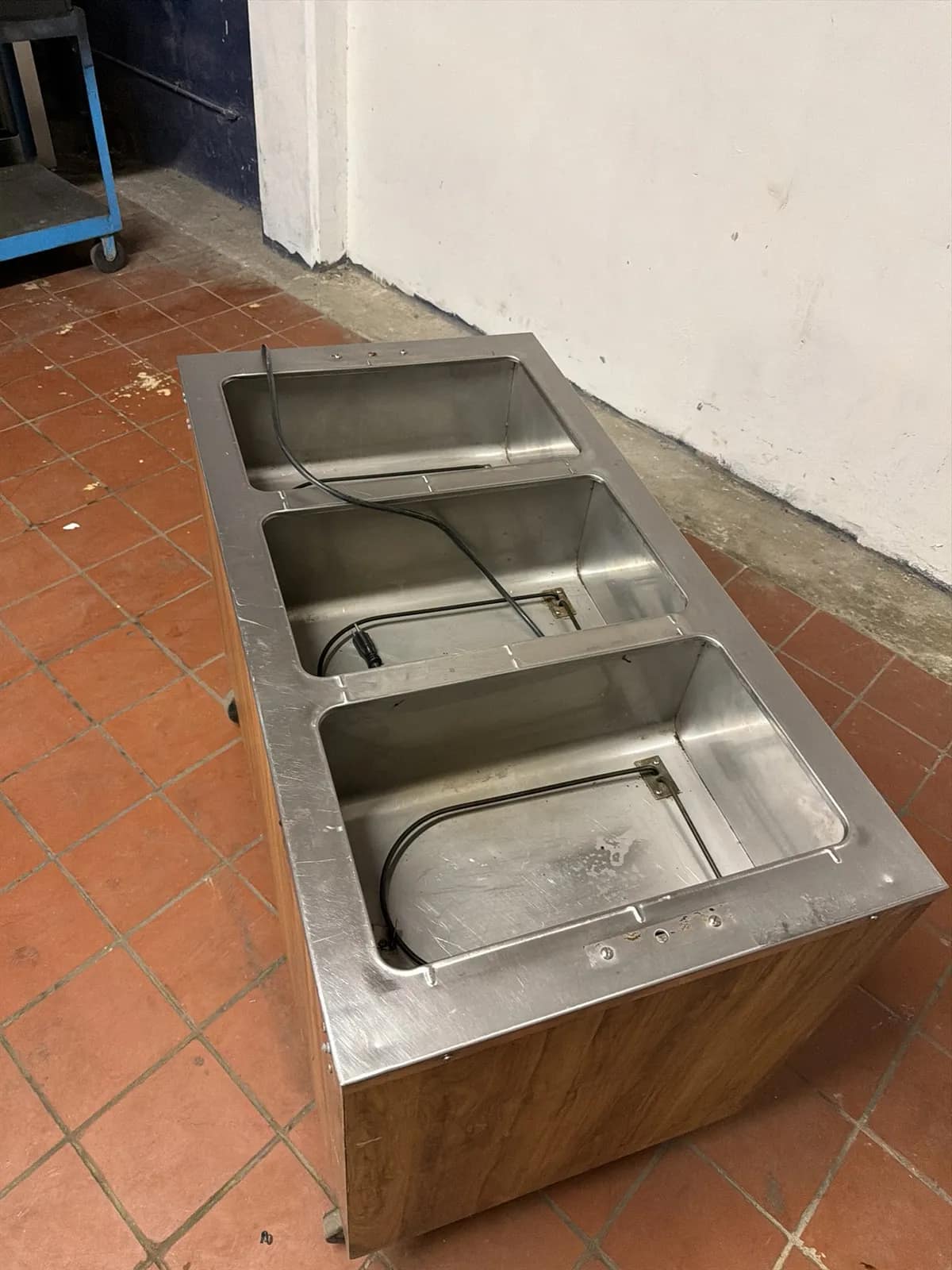 3 Wells Steam Table Electric 110 Volts, photo 7 of 7