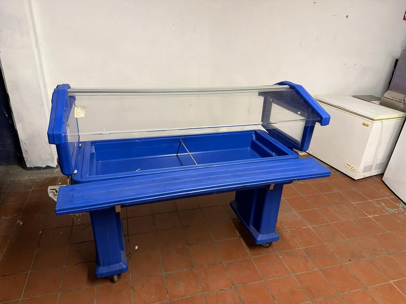 cambro-bar-cold-food-bar-9220dc