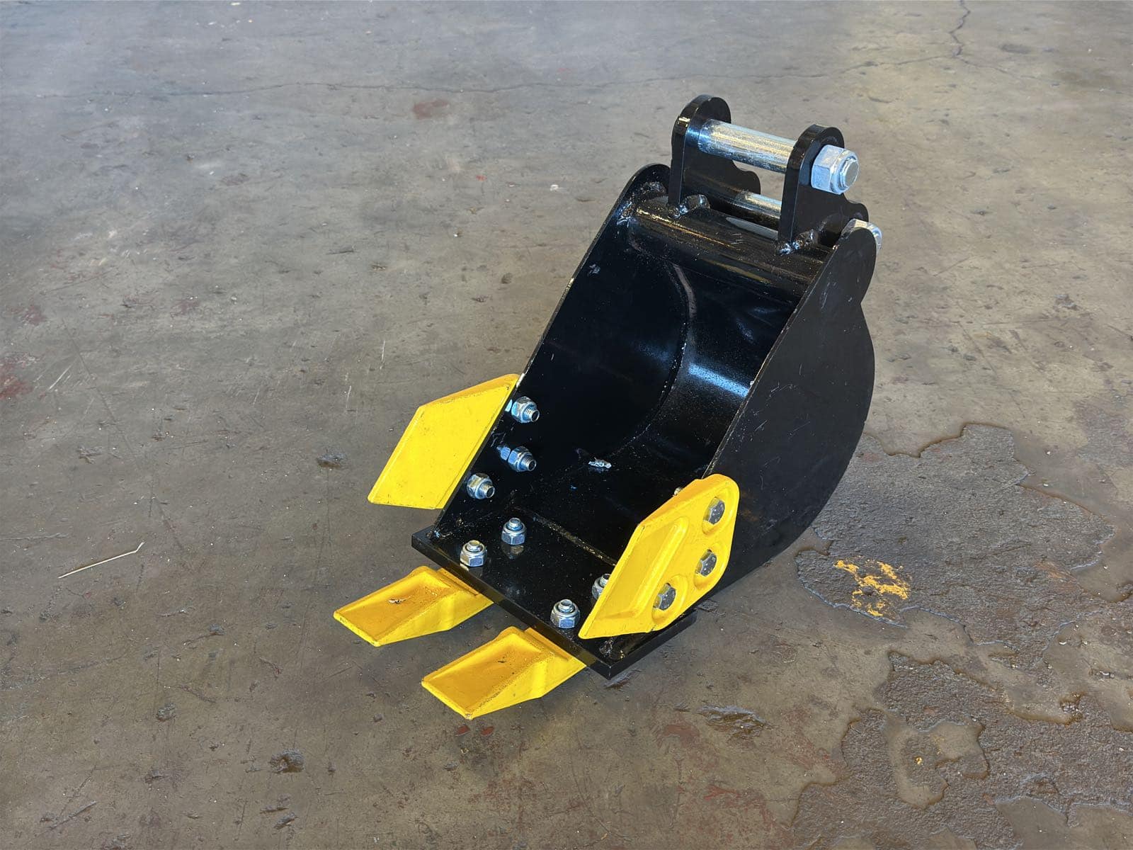 2026-iranch-20cm-toothed-bucket-for-mini-excavator-unused-murklwce