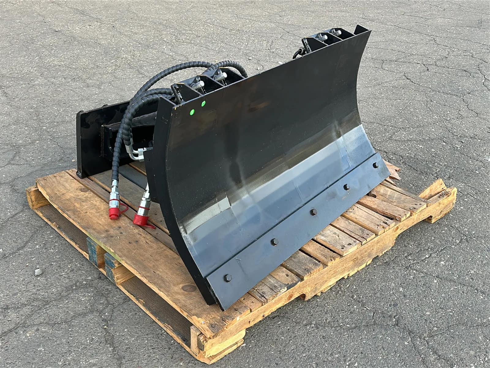 2026-39-snow-blade-for-mini-skid-steer-unused-murklwwt