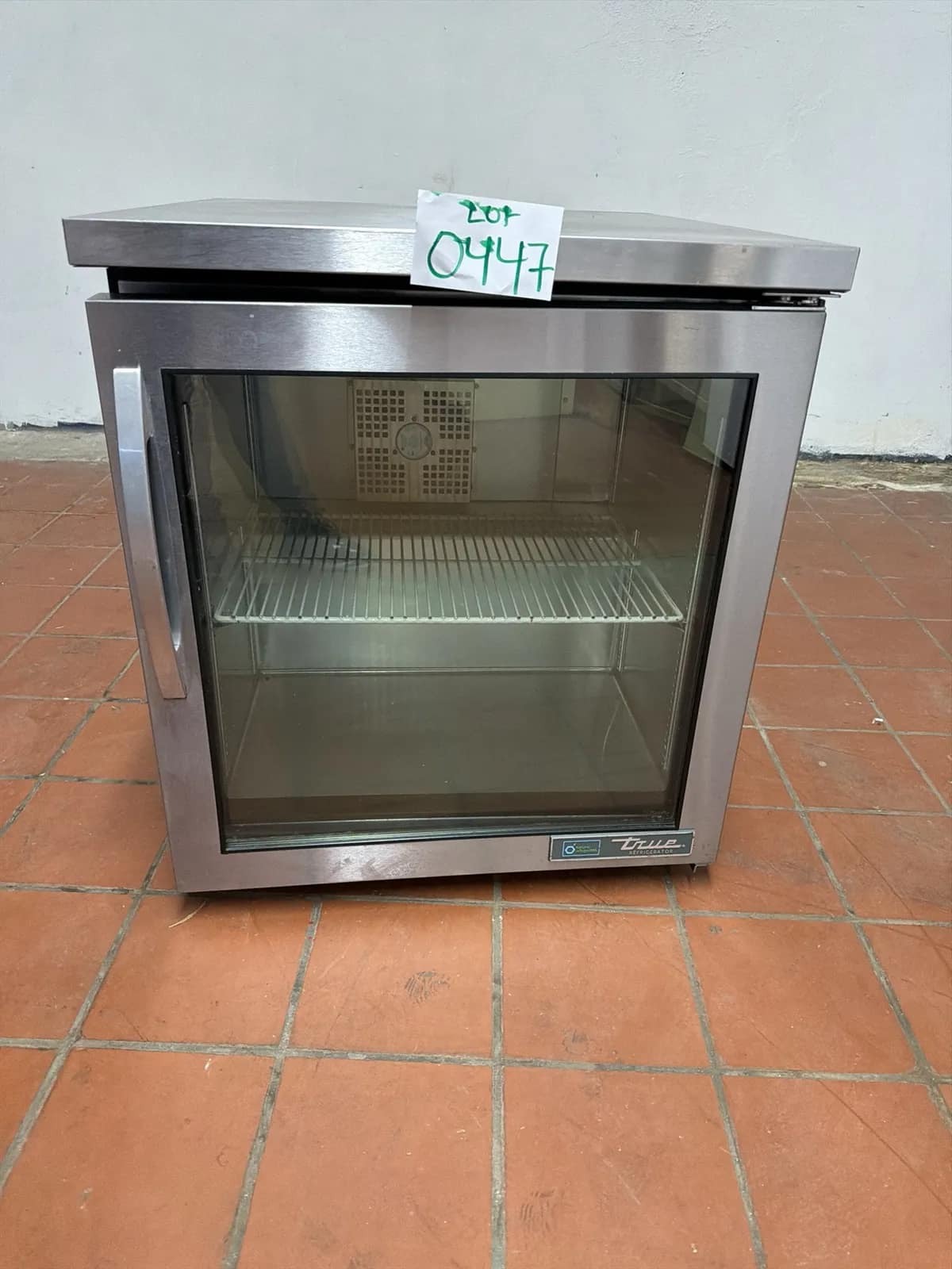 true-glass-door-refrigerator-under-counter-363cc2