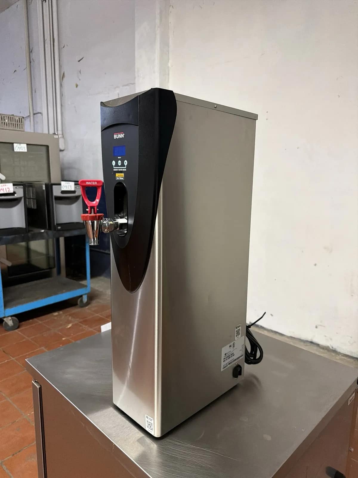 Bunn Commercial Brewer With Hot Water Dispenser, photo 2 of 4