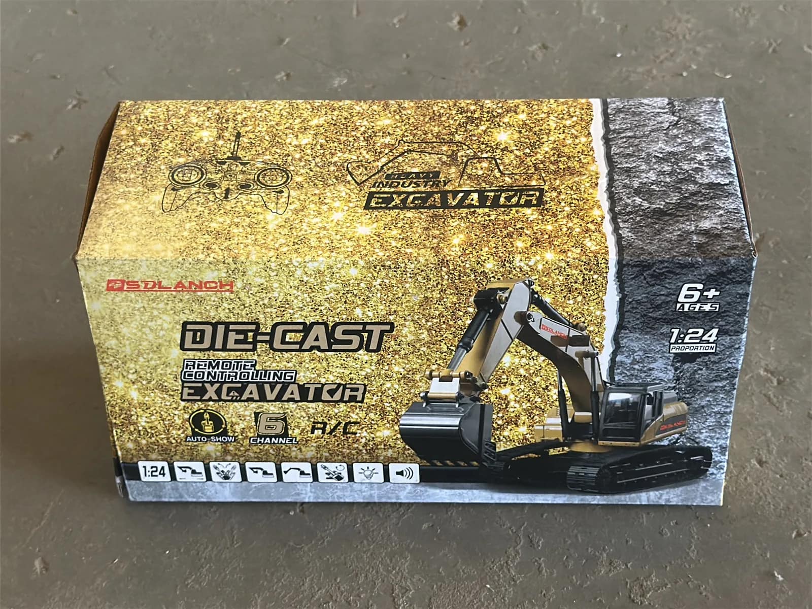 Die-Cast Remote Control Excavator (Unused), photo 2 of 4
