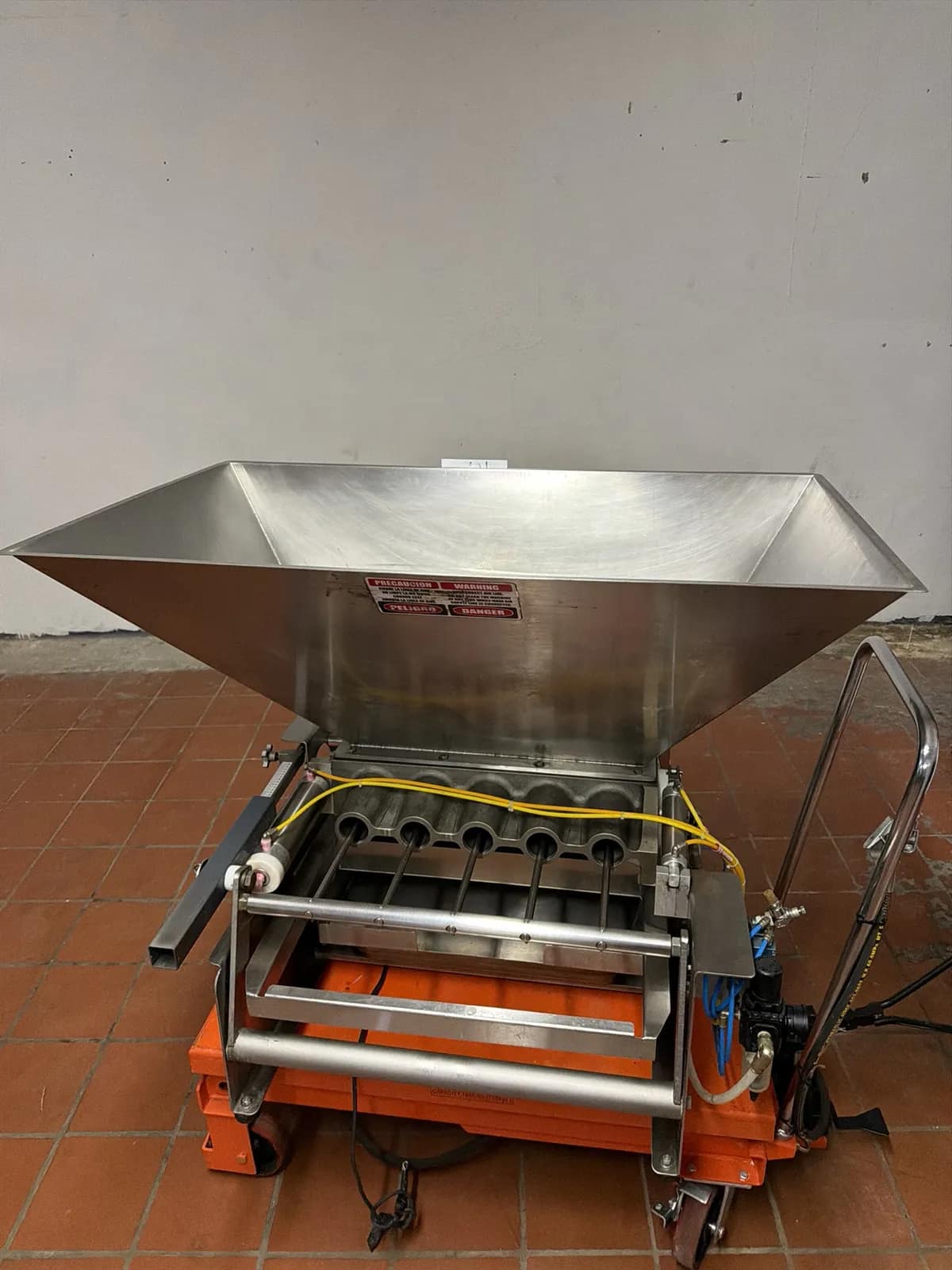 Automatic Bakery Muffin Batter Depositor, photo 7 of 7