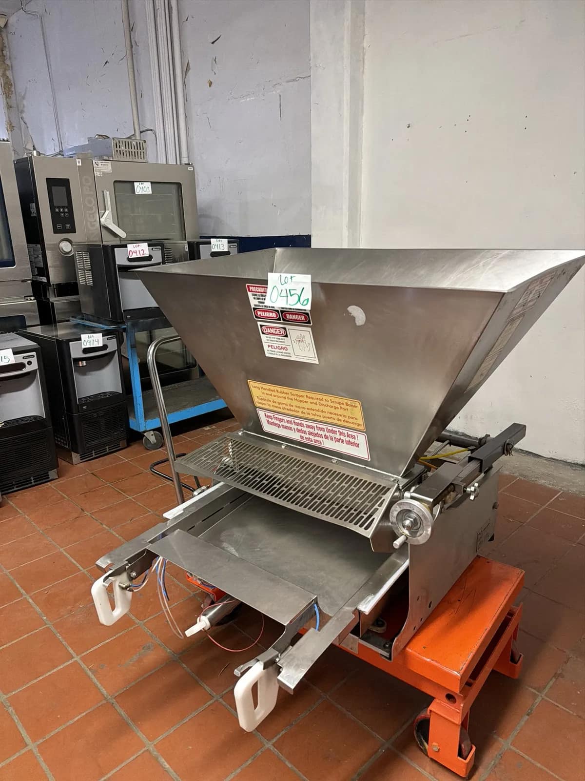 Automatic Bakery Muffin Batter Depositor, photo 2 of 7