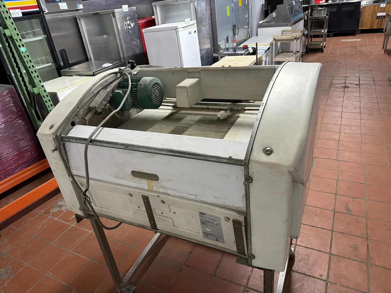 NOVA Dough Sheeter 220 Volts, photo 5 of 6