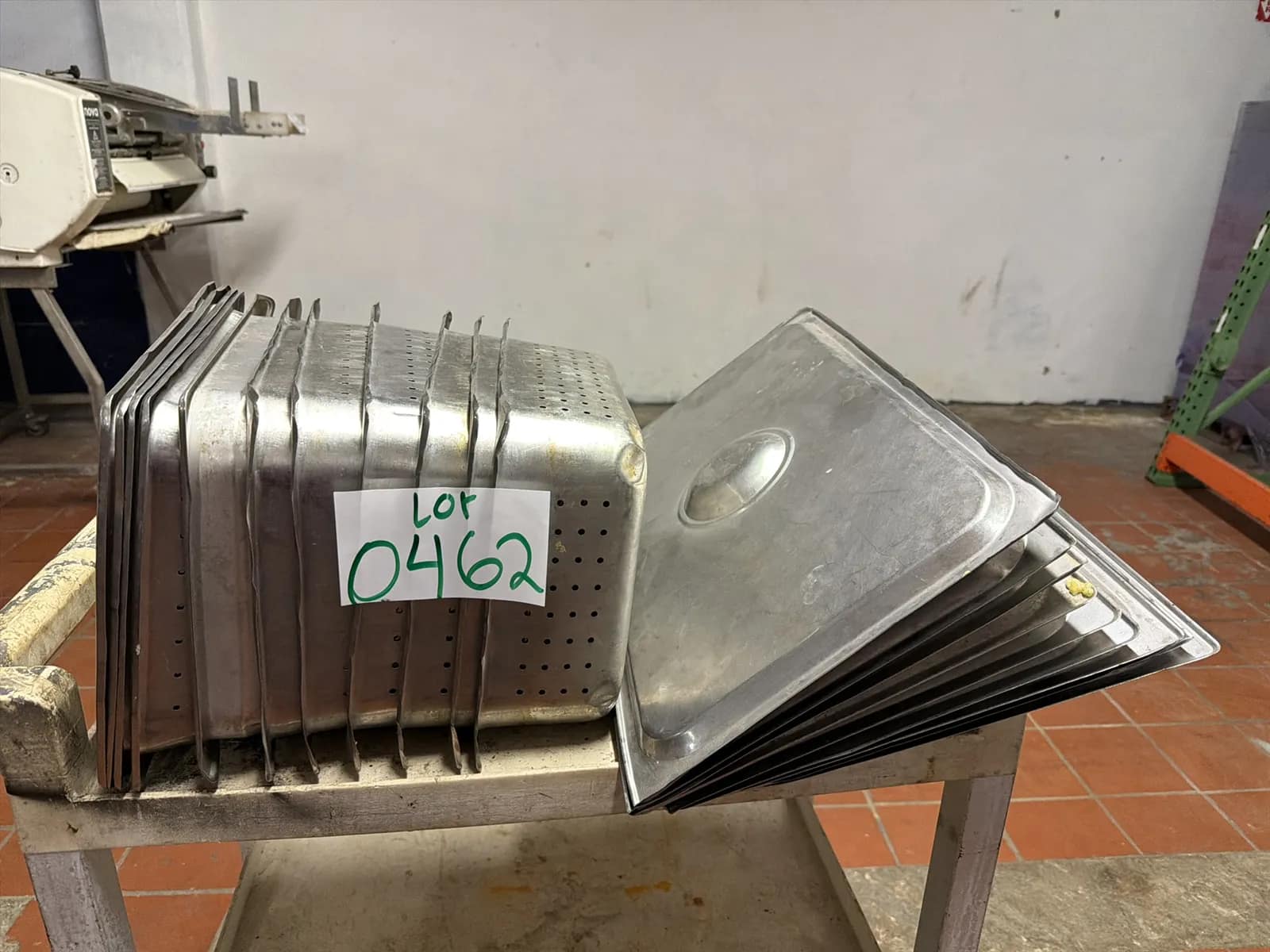 9-stainless-steel-hotel-pans-with-lids-and-perforated-hotel-pans-different-sizes-muzy4up6