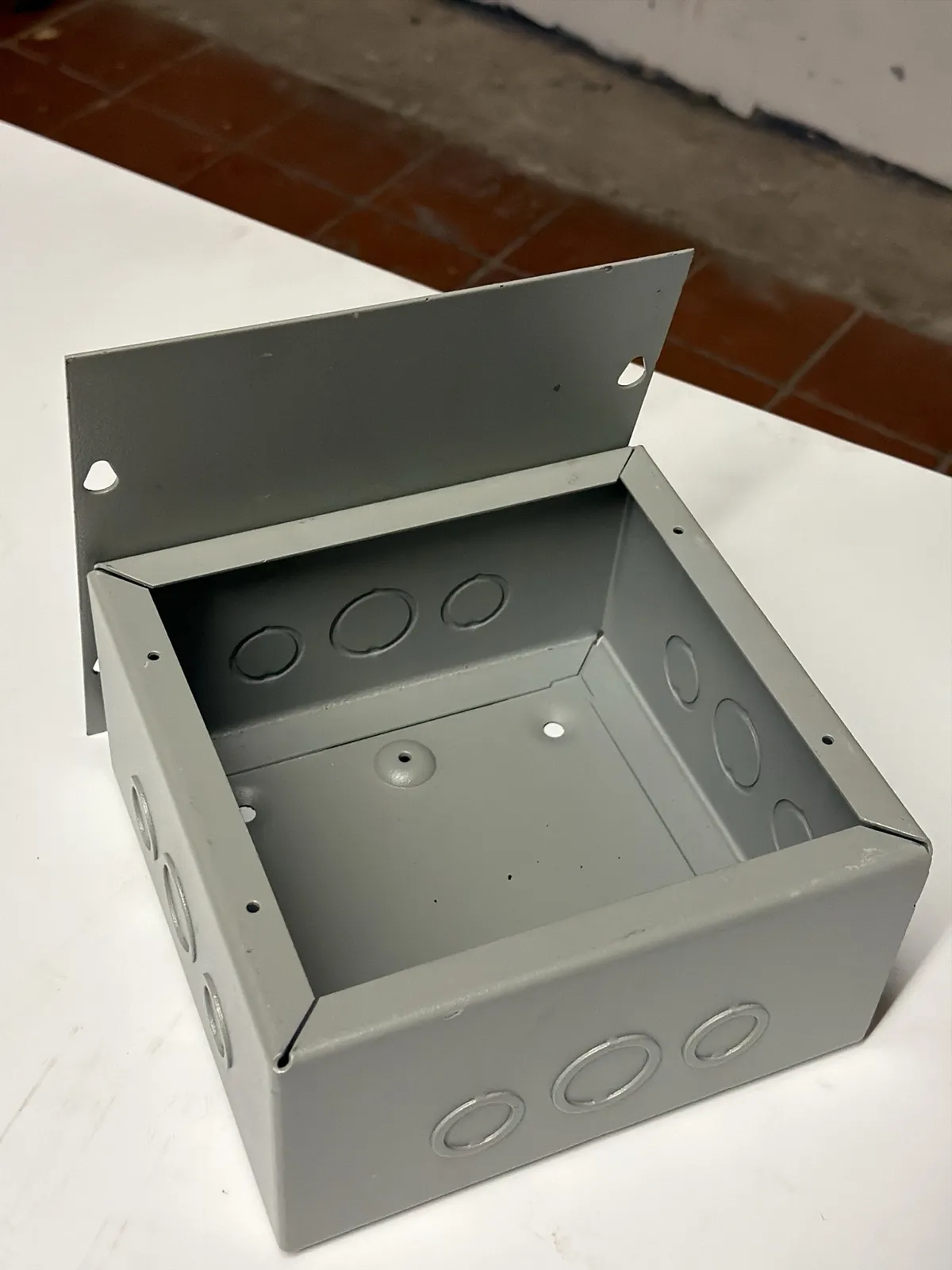 (5) Electrical Junction & Pull Box With Three Knockouts, photo 8 of 9