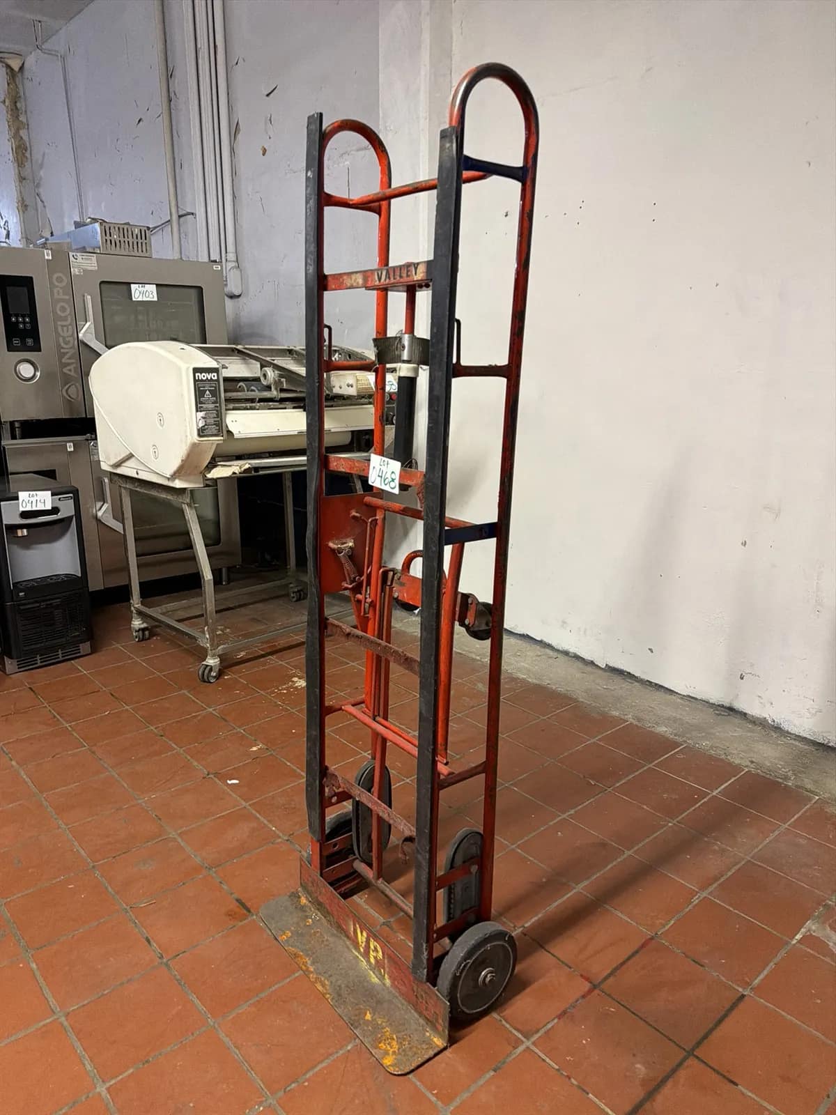 Heavy-Duty Red Steel Hand Truck Dolly, photo 6 of 6