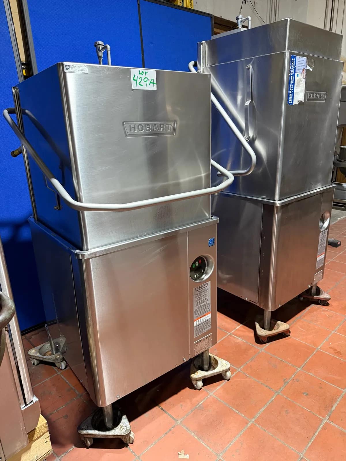 High Temp Hobart Commercial Stainless Steel Dishwasher, 208-240 Volts 3PH, photo 2 of 6