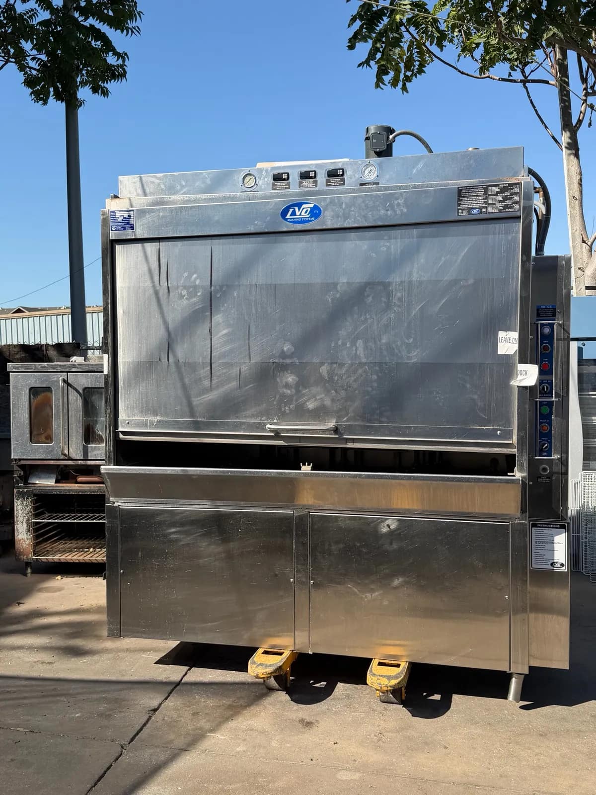 Commercial Stainless Steel High Temp Dishwasher With High Capacity (Condition Unknown)208 Volts 3PH, photo 3 of 10