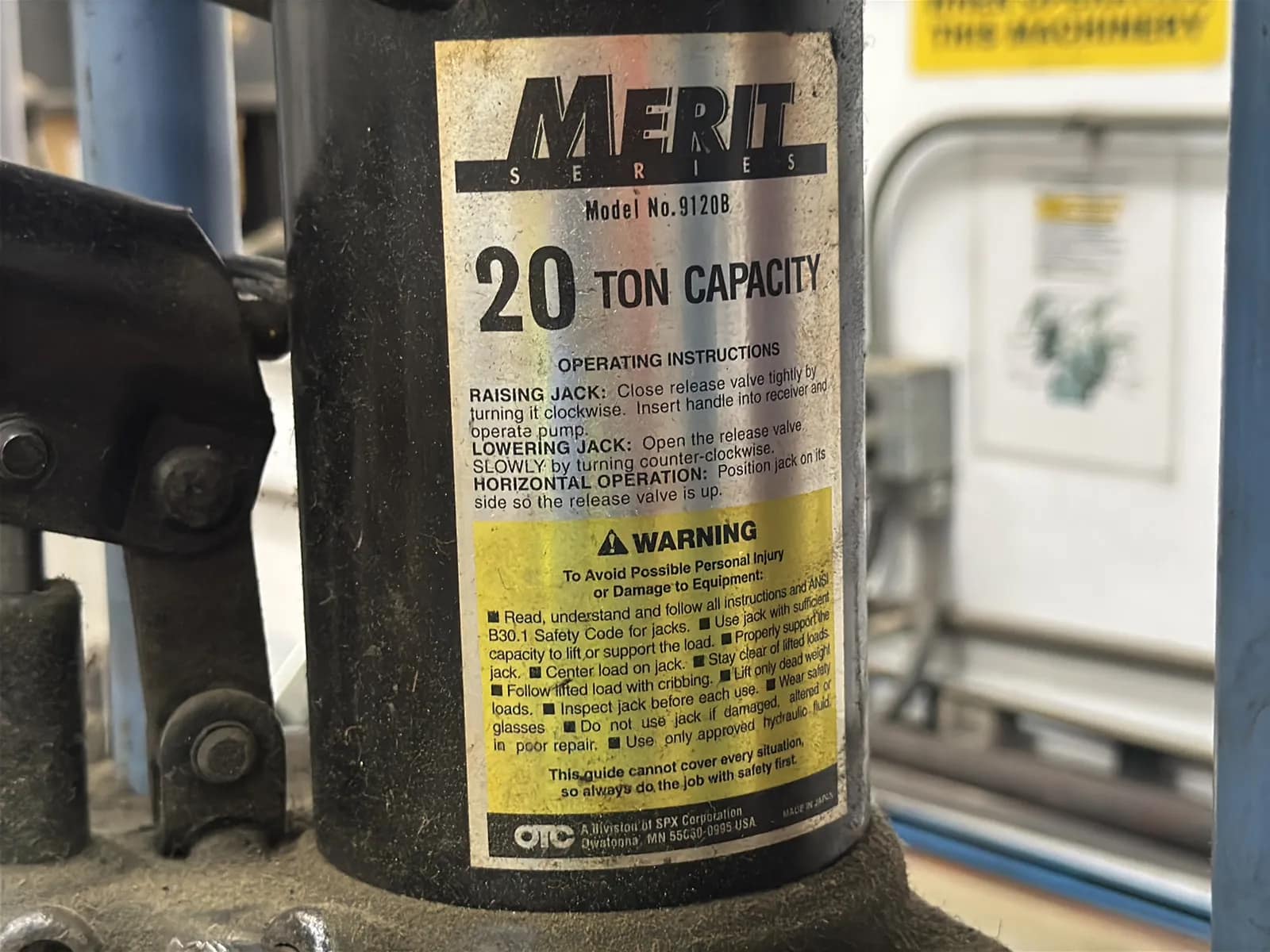 20 Ton Hydraulic Press, photo 4 of 5