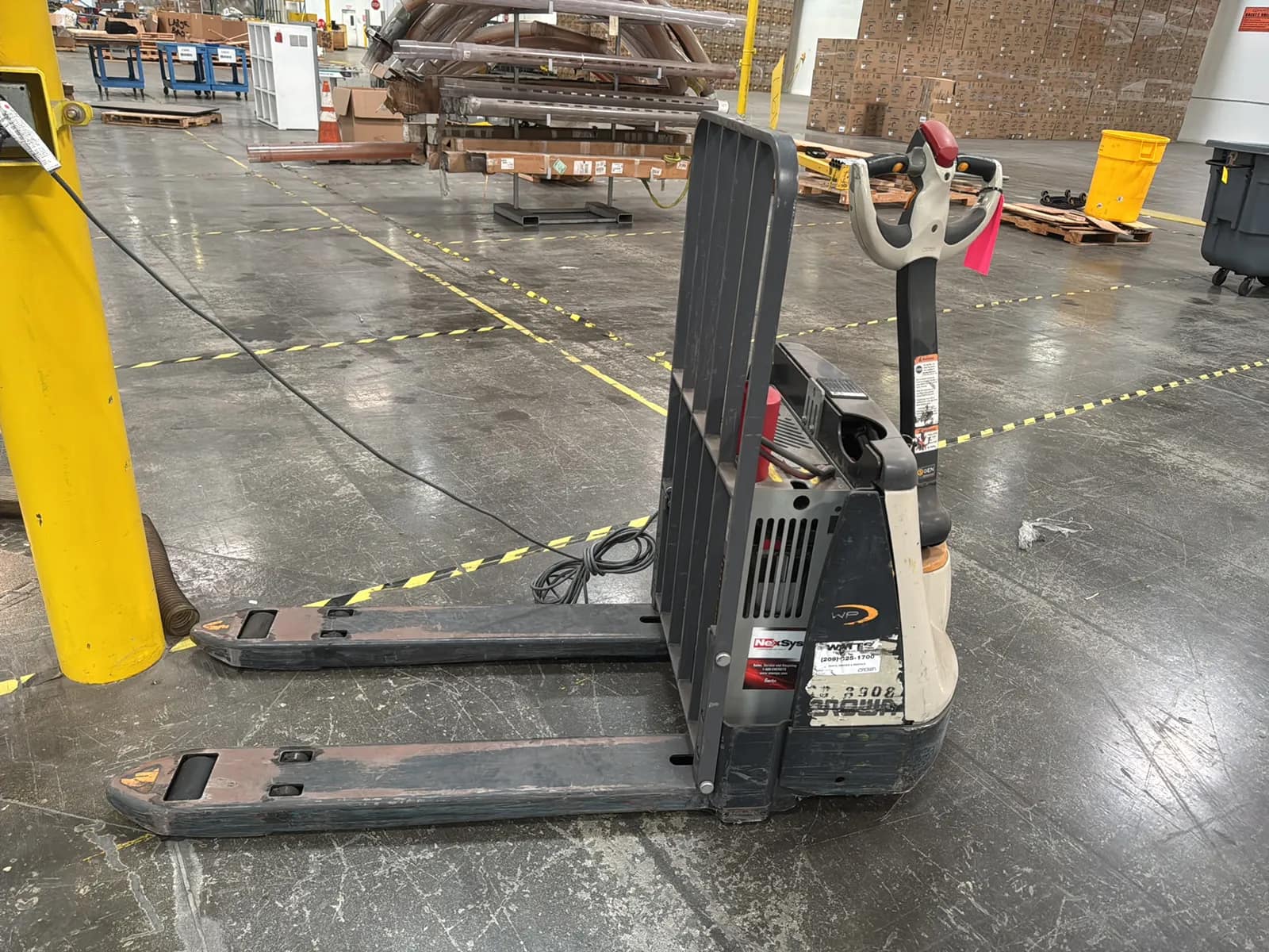 Crown WP 4500lb Capacity Electric Pallet Jack, photo 2 of 10