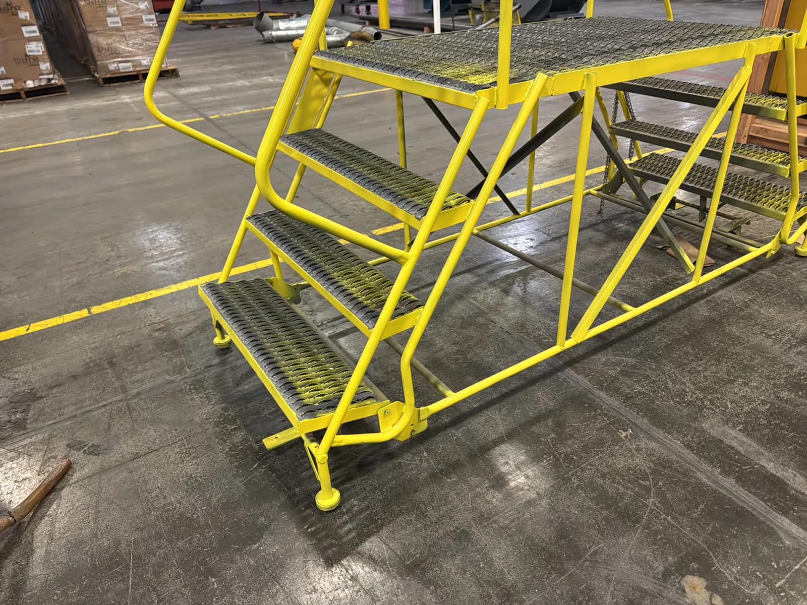 4’ Dual-Sided Shop Platform, photo 4 of 13