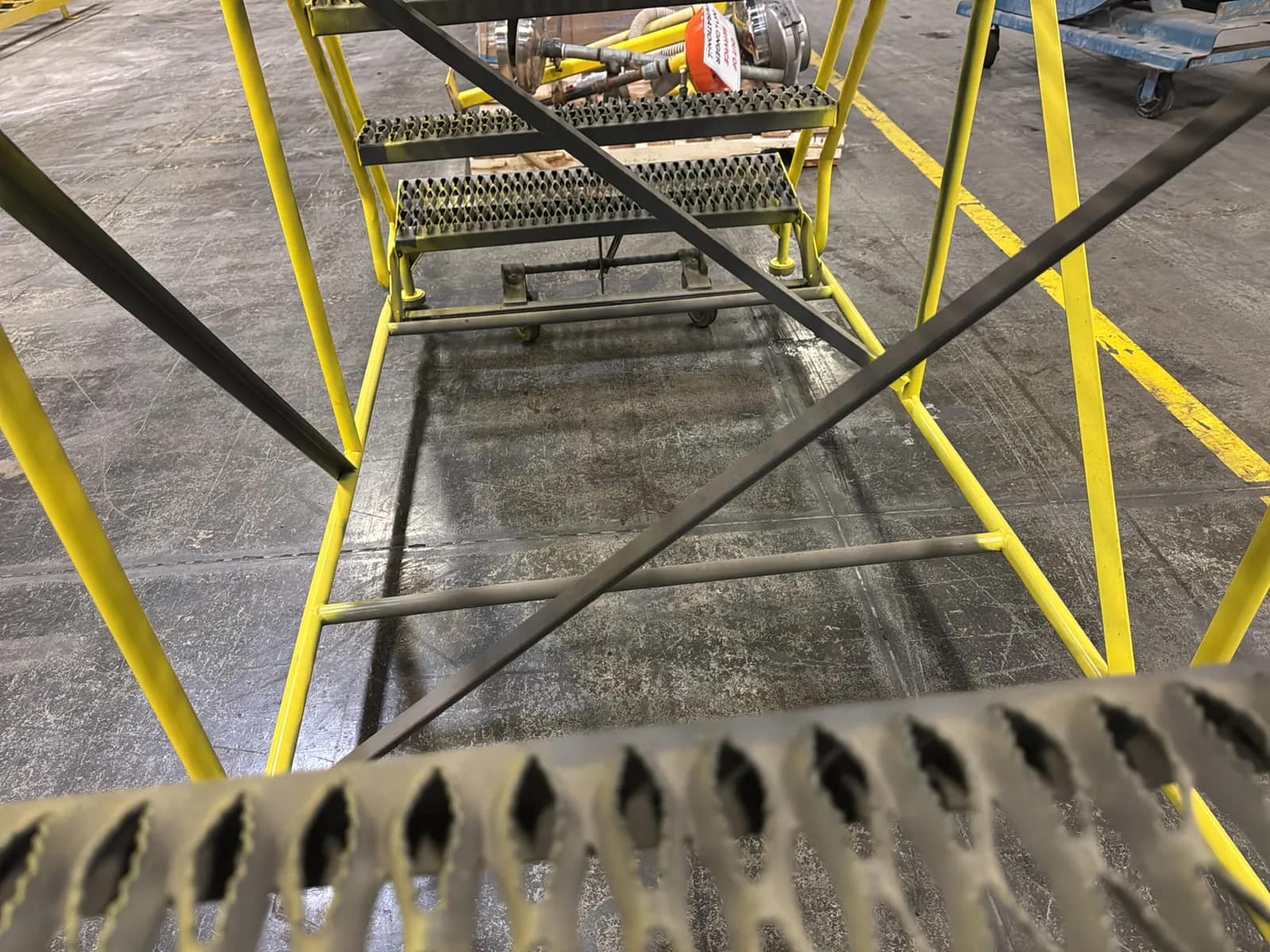 4’ Dual-Sided Shop Platform, photo 13 of 13