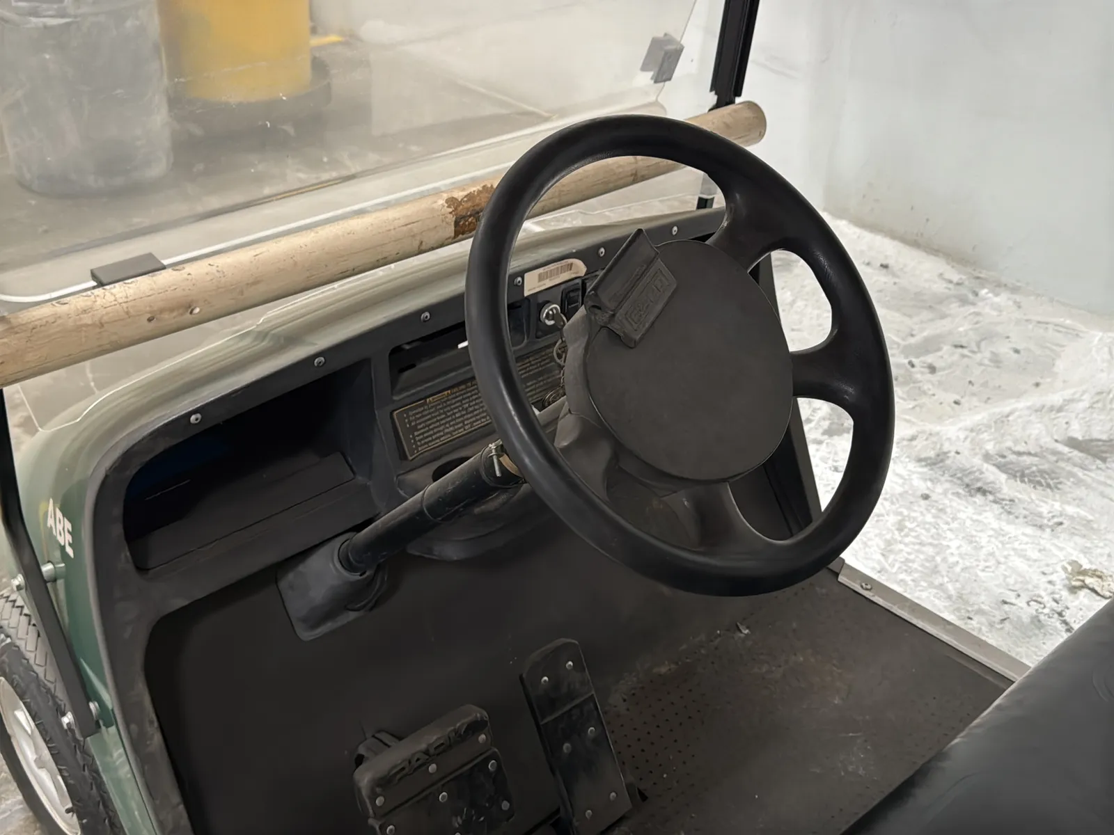 E-Z-GO T-Fleet Golf Cart (Not Running), photo 10 of 36