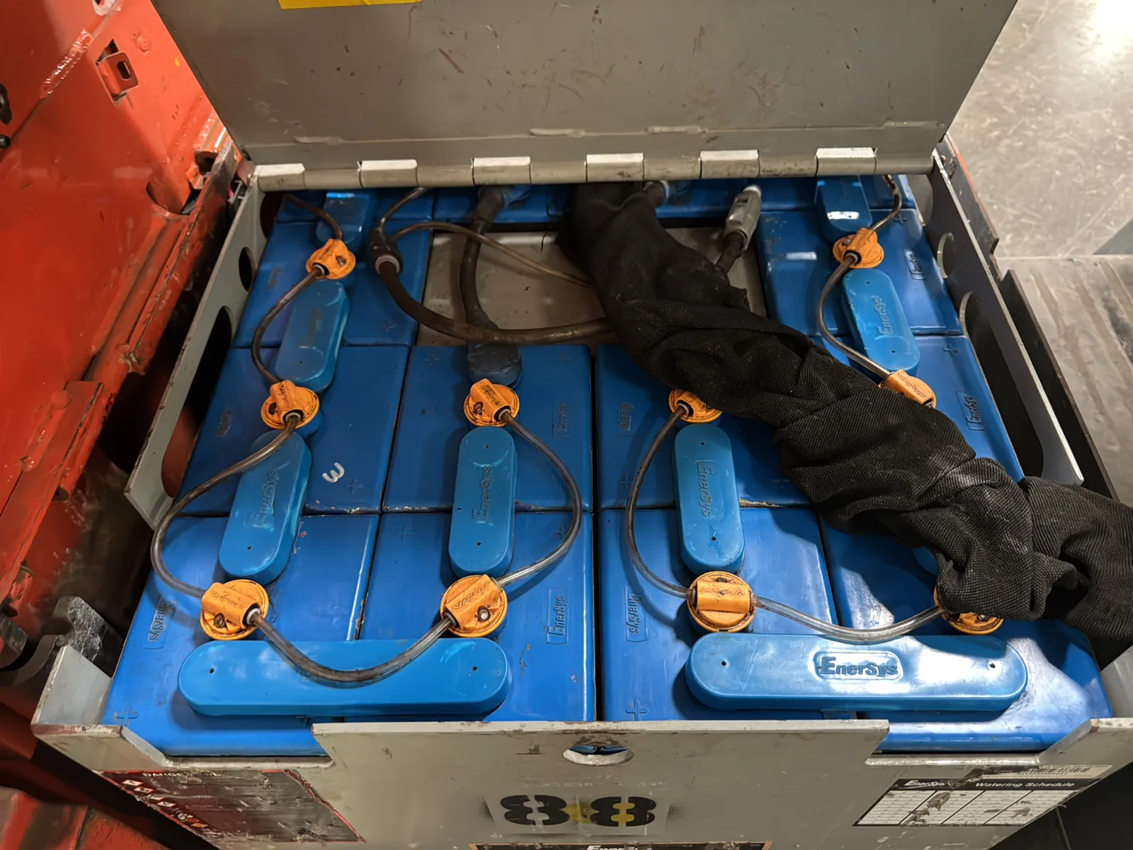 Toyota 7FBCU15 3,000lb Capacity Electric Forklift With Cascade Bale Clamp, photo 25 of 55