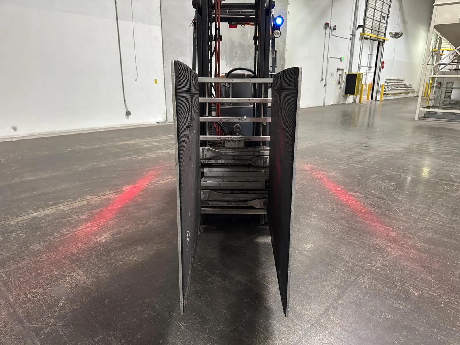 Toyota 7FBCU15 3,000lb Capacity Electric Forklift With Cascade Bale Clamp, photo 7 of 55