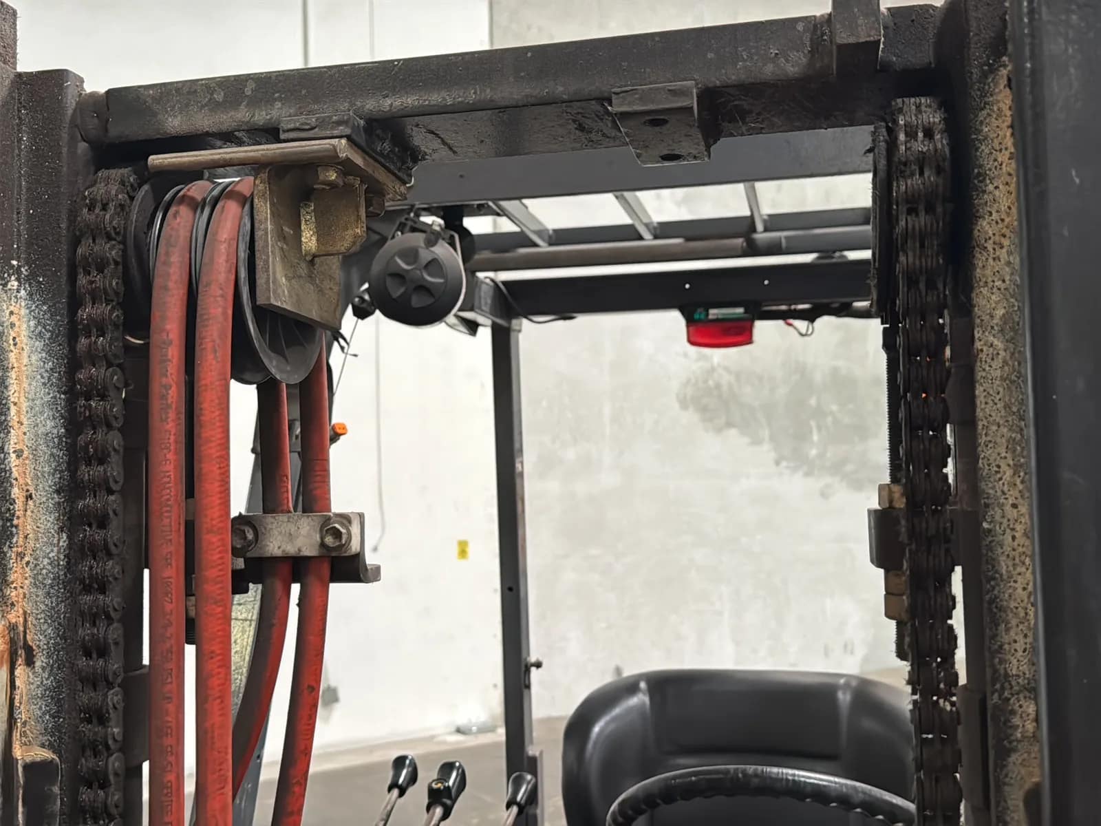 Toyota 7FBCU15 3,000lb Capacity Electric Forklift With Cascade Bale Clamp, photo 38 of 55