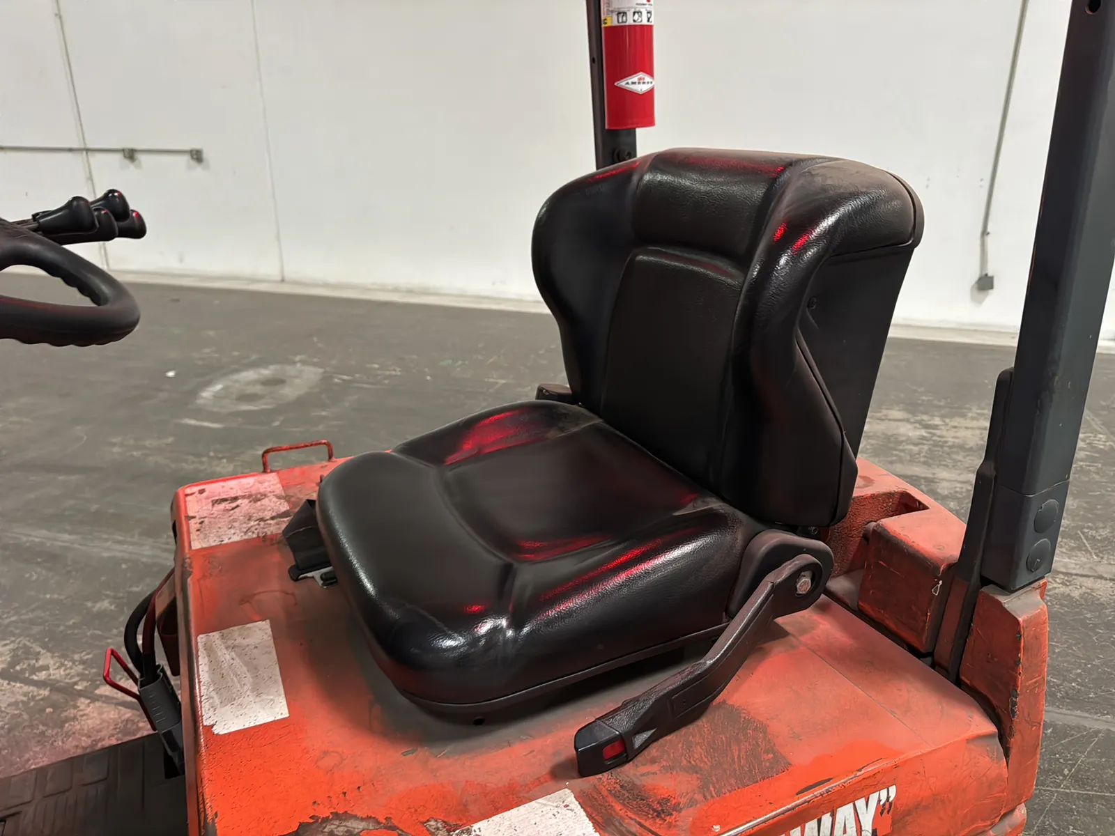 Toyota 7FBCU15 3,000lb Capacity Electric Forklift With Cascade Bale Clamp, photo 15 of 48