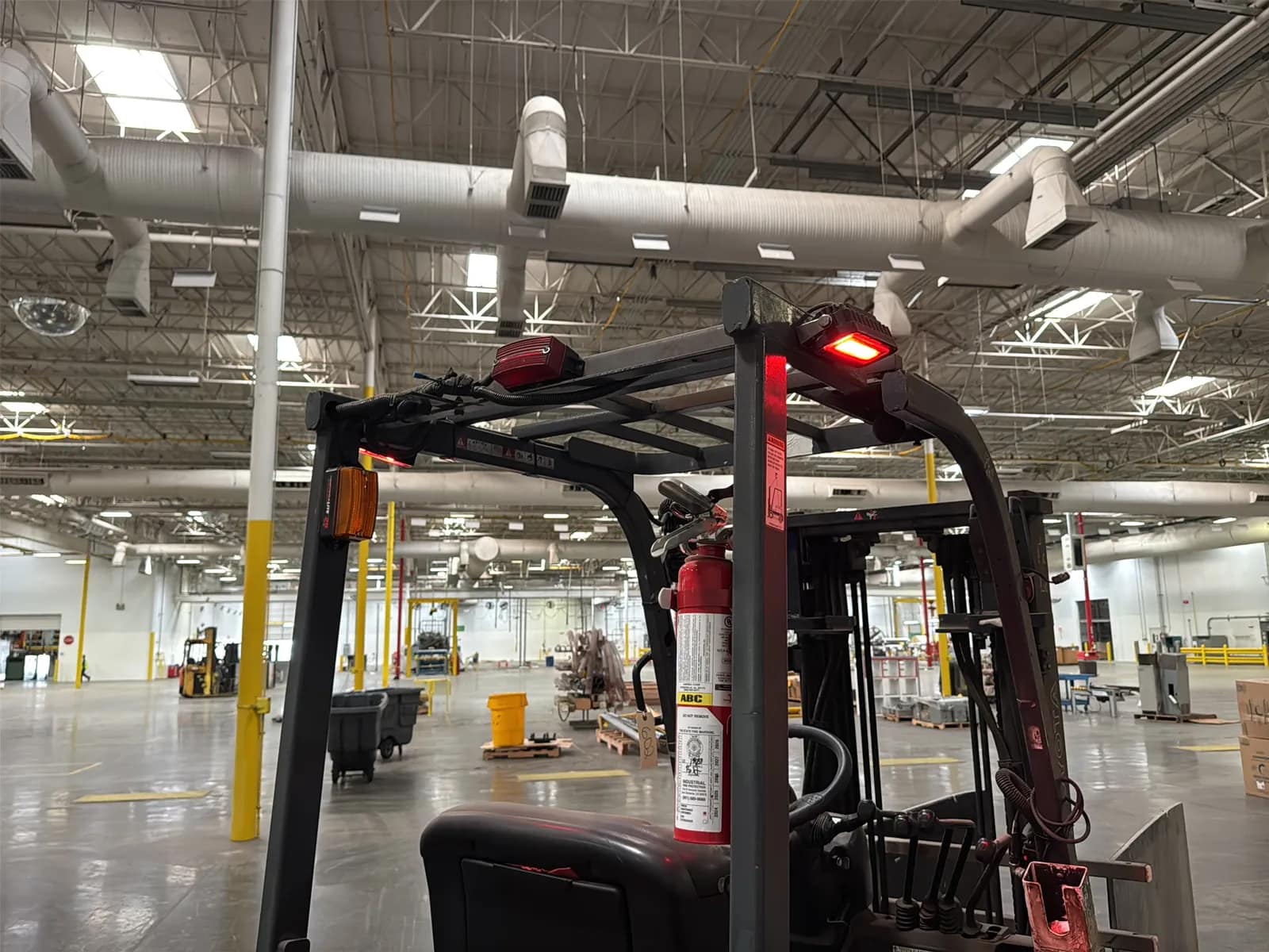 Toyota 7FBCU15 3,000lb Capacity Electric Forklift With Cascade Bale Clamp, photo 48 of 48