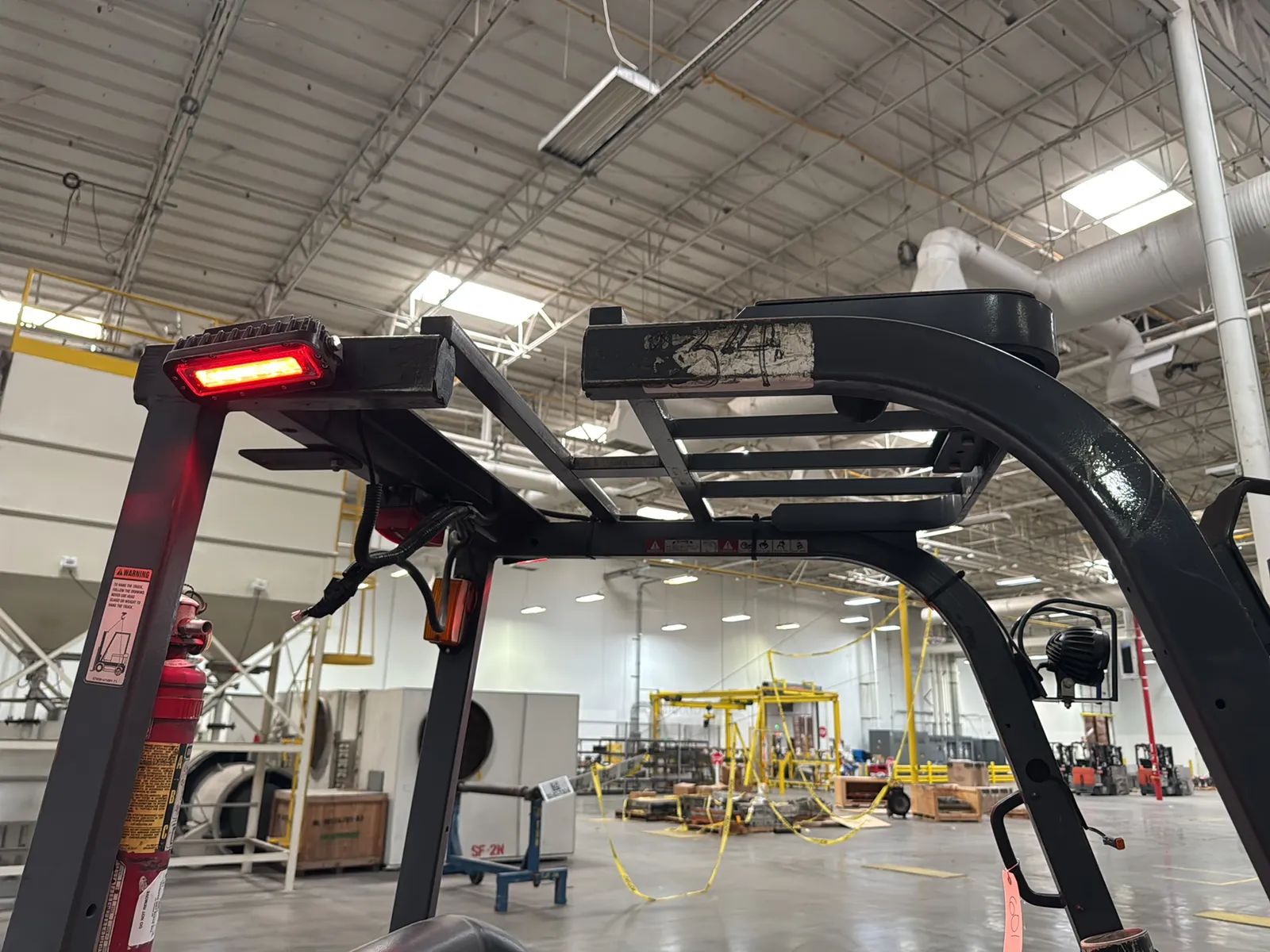 Toyota 7FBCU15 3,000lb Capacity Electric Forklift With Cascade Bale Clamp, photo 40 of 45