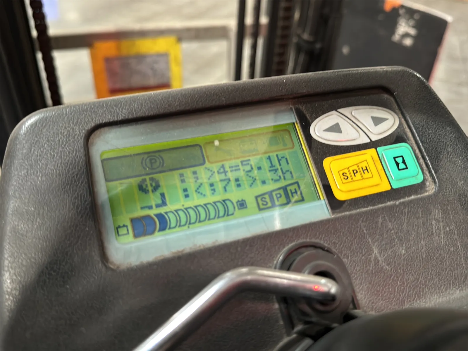 Toyota 7FBCU15 3,000lb Capacity Electric Forklift With Cascade Bale Clamp, photo 18 of 45