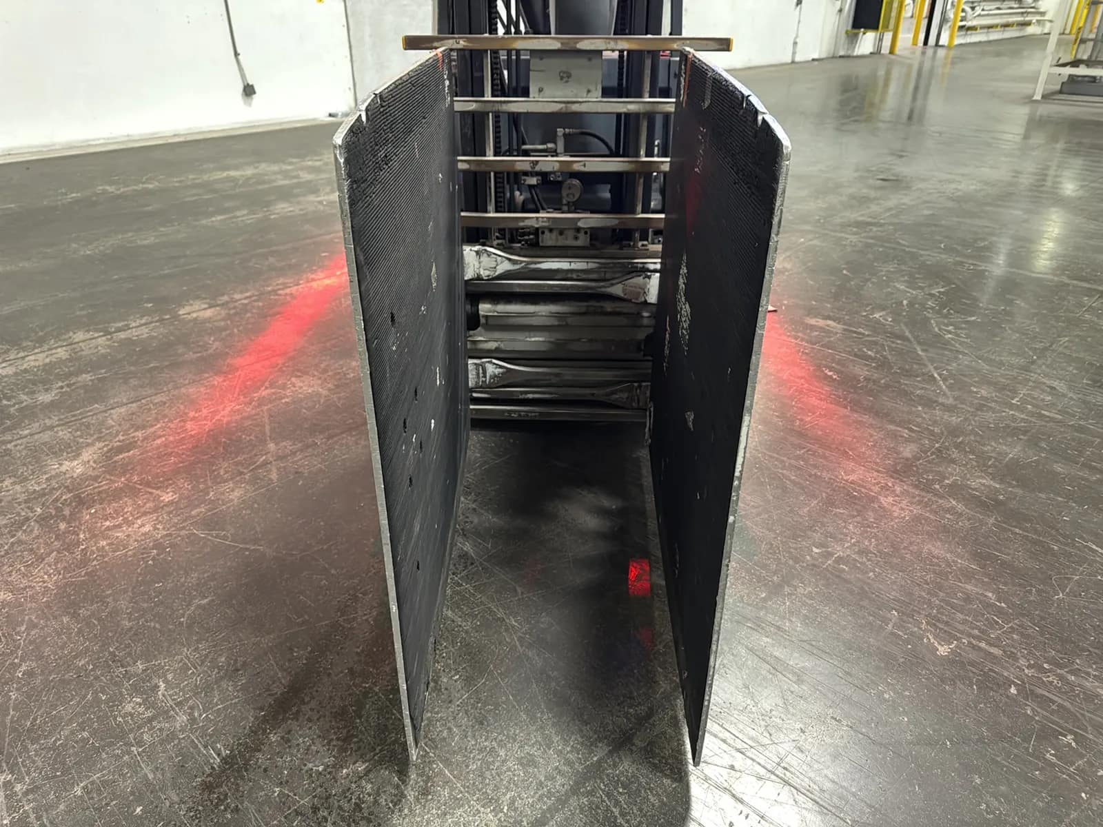 Toyota 7FBCU15 3,000lb Capacity Electric Forklift With Cascade Bale Clamp, photo 7 of 45