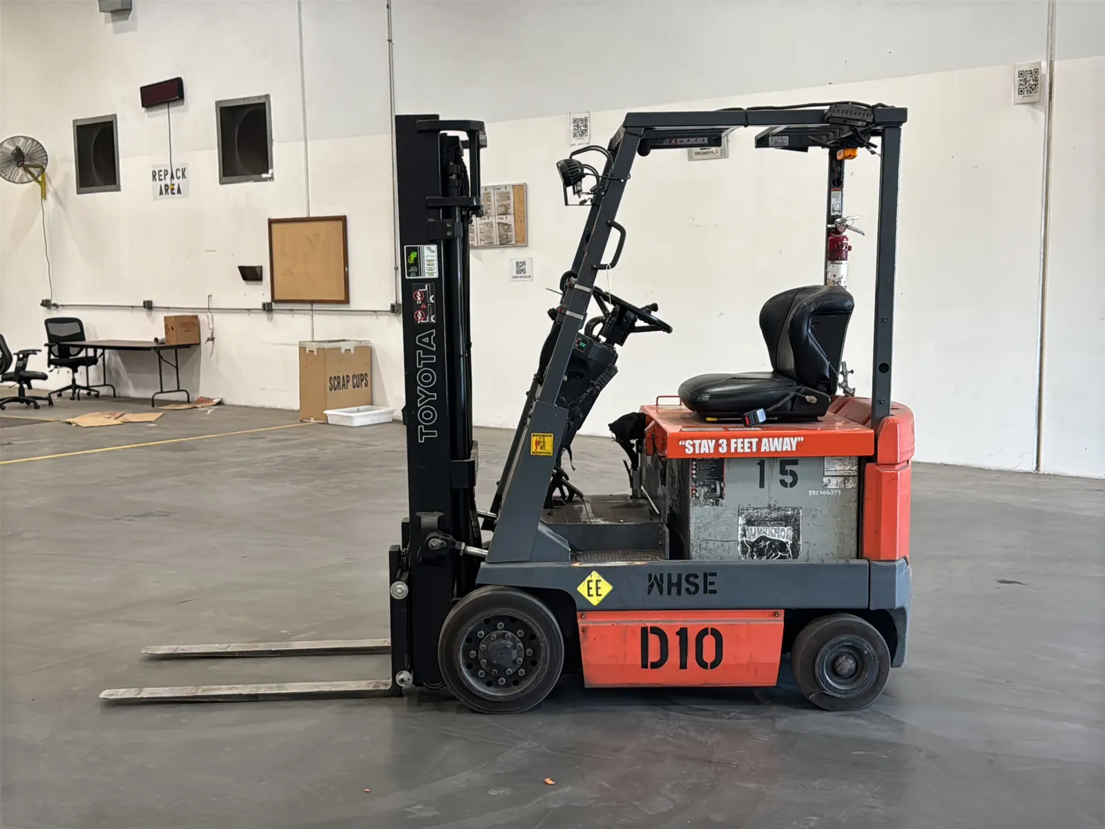 Toyota 5FBCU15 2,700lb Capacity Electric Forklift, photo 3 of 51
