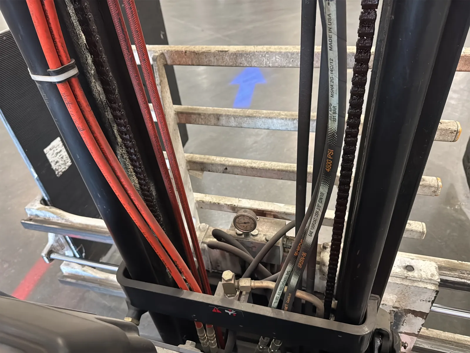 Toyota 5FBCU15 2,700lb Capacity Electric Forklift With Cascade Bale Clamp, photo 30 of 49