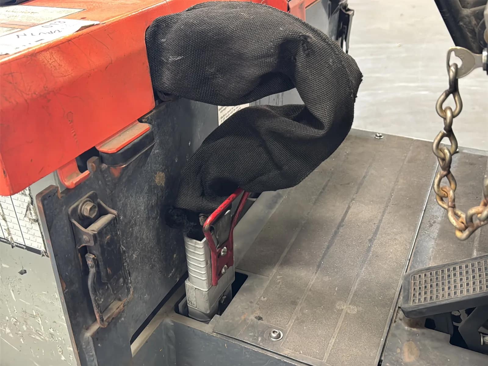 Toyota 5FBCU15 3,000lb Capacity Electric Forklift, photo 21 of 47