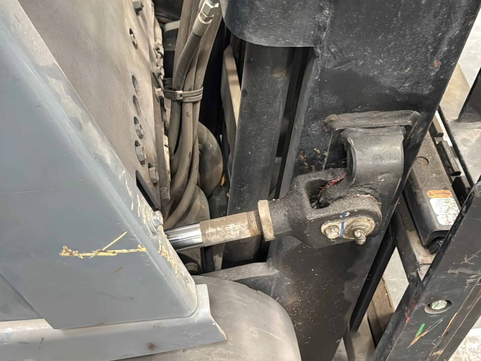 Toyota 5FBCU15 3,000lb Capacity Electric Forklift, photo 24 of 47