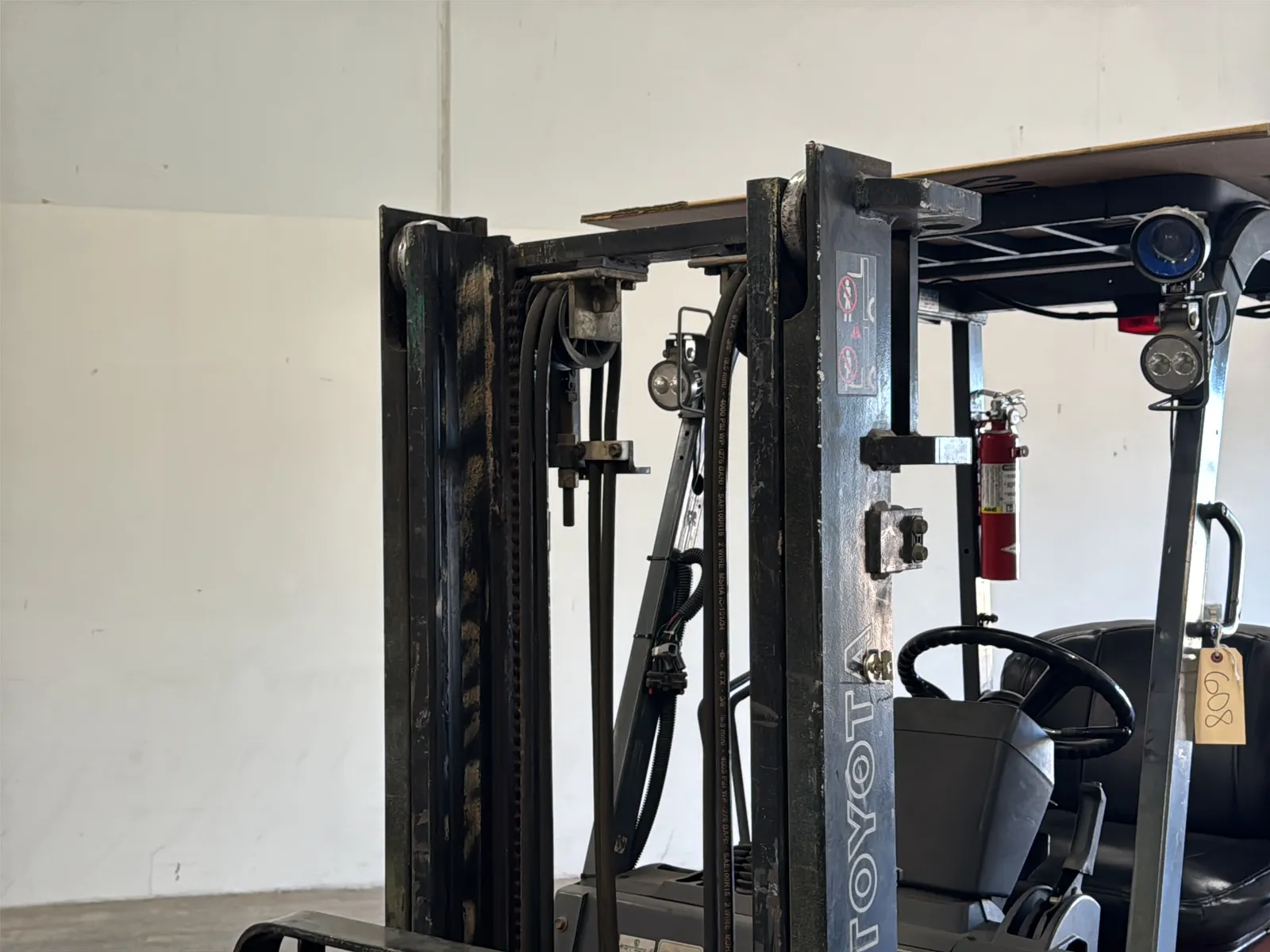 Toyota 5FBCU15 3,000lb Capacity Electric Forklift, photo 8 of 44