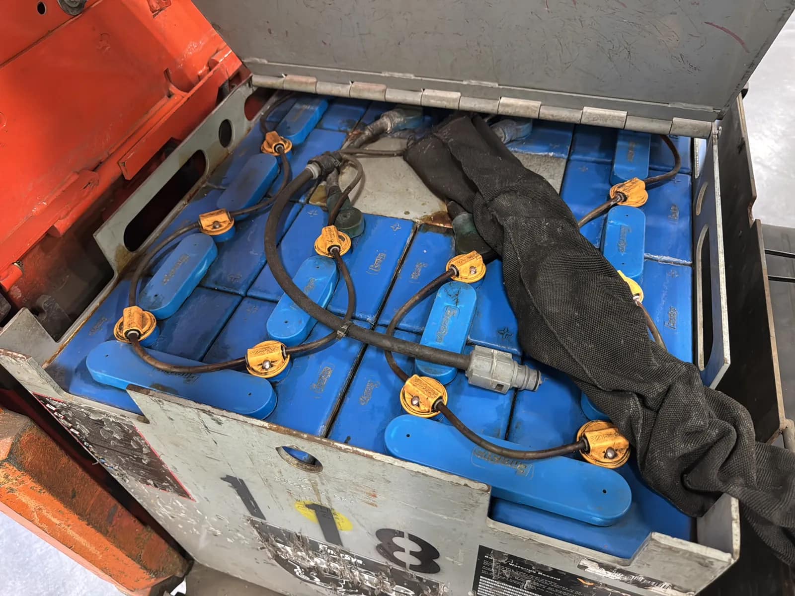 Toyota 5FBCU15 3,000lb Capacity Electric Forklift, photo 30 of 44