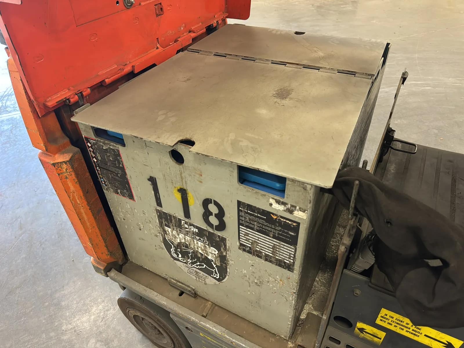 Toyota 5FBCU15 3,000lb Capacity Electric Forklift, photo 29 of 44