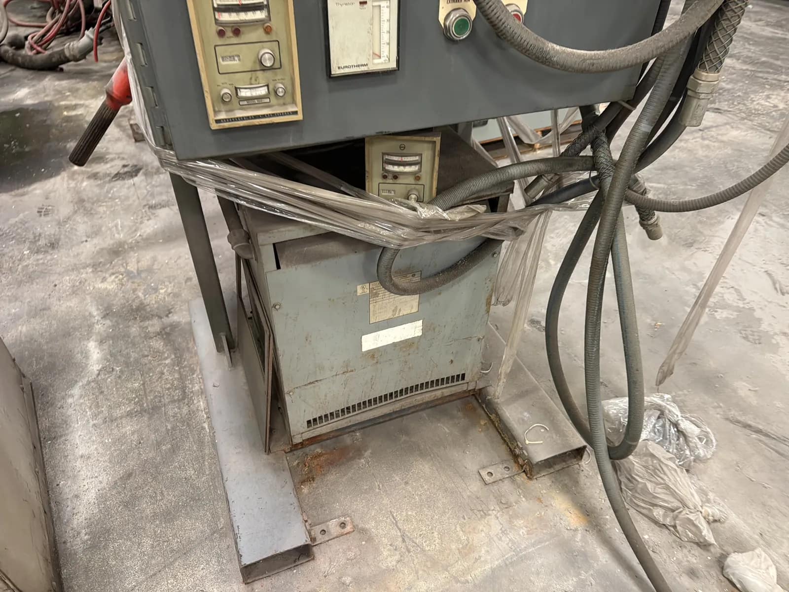 Gloucester Engineering Chrome Stack Sheet Extrusion Machine, photo 41 of 74