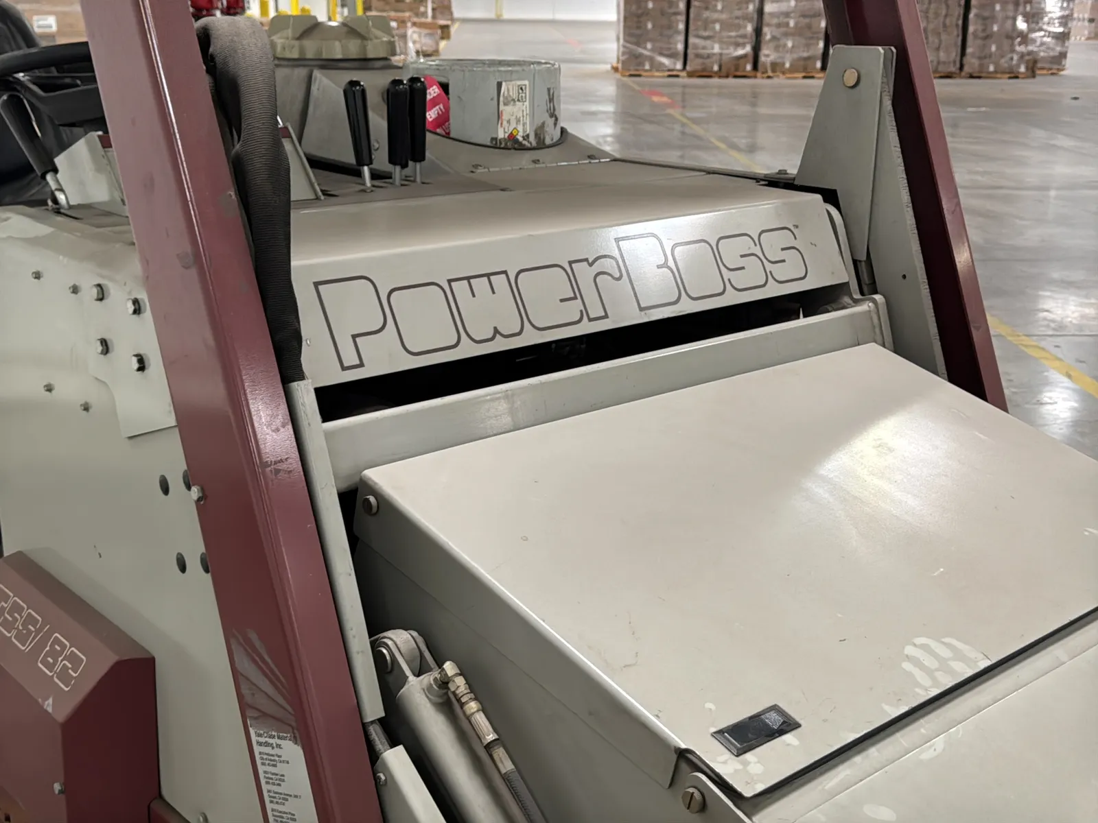 Minuteman Power Boss TSS/88 Floor Sweeper, photo 7 of 46