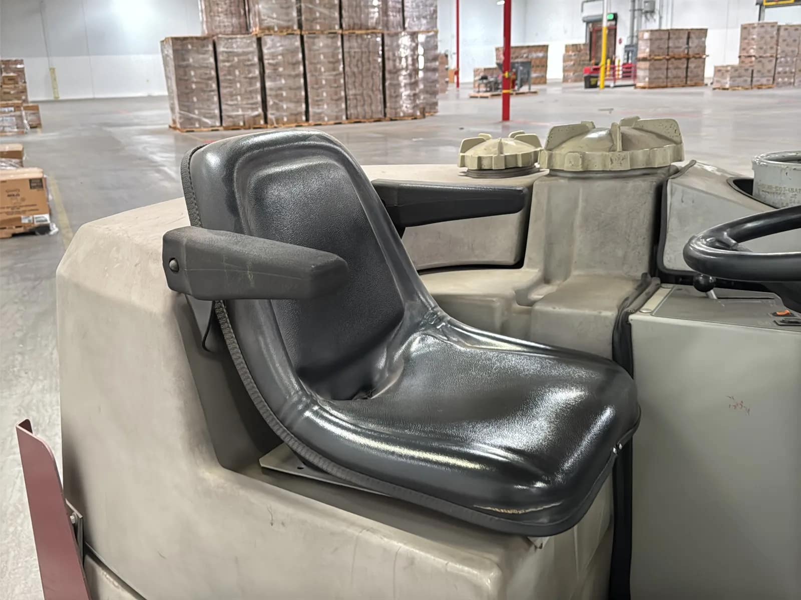 Minuteman Power Boss TSS/88 Floor Sweeper, photo 13 of 46