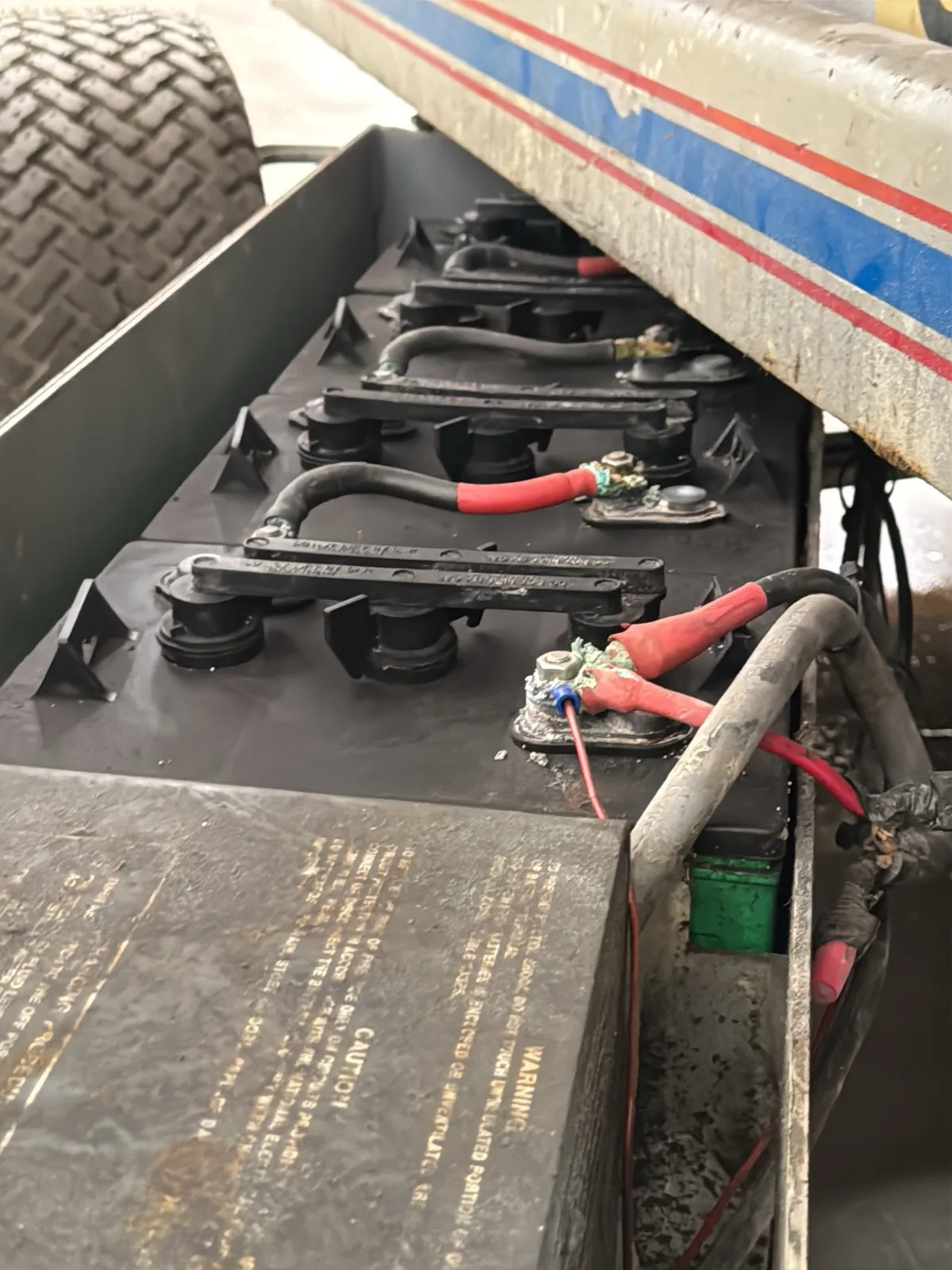 SkyJack SJIII6832 Electric Scissor Lift (Not Running), photo 46 of 52