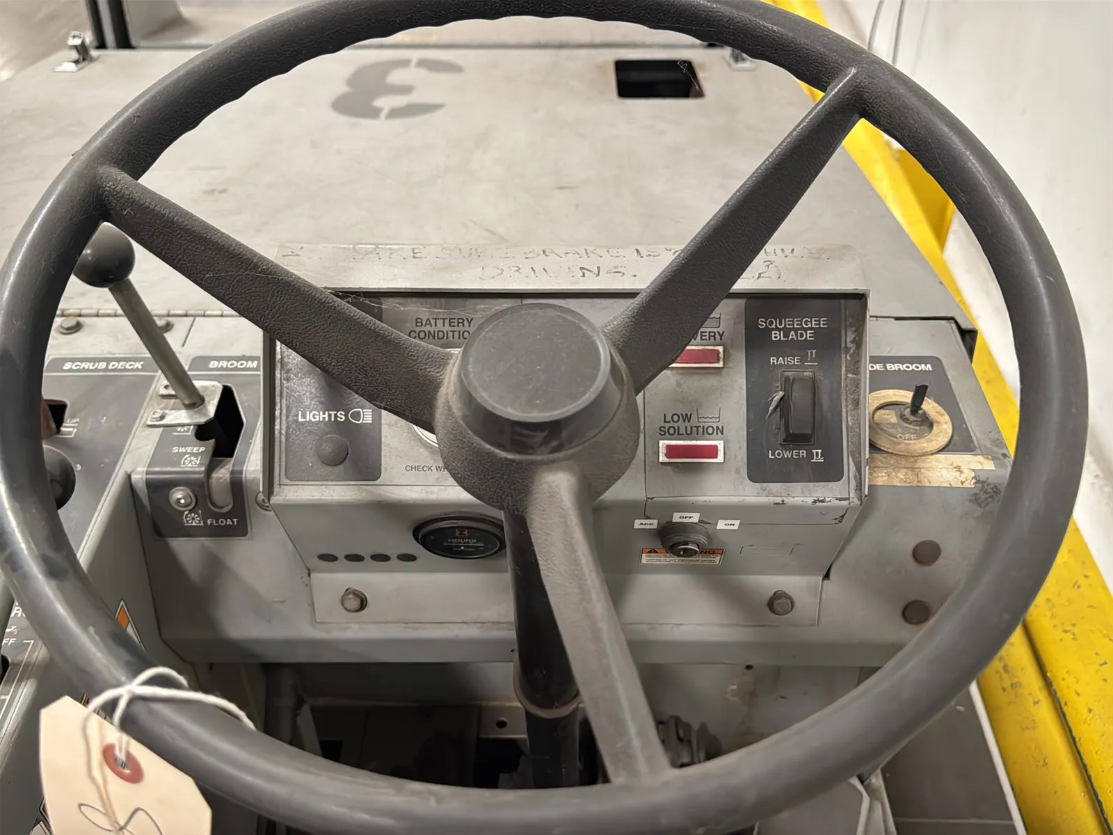 Bortek 6700 Floor Scrubber (Not Running), photo 8 of 35