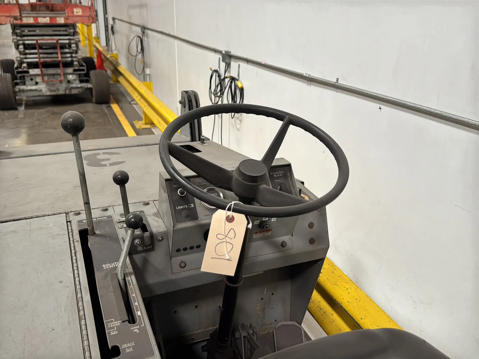 Bortek 6700 Floor Scrubber (Not Running), photo 6 of 35