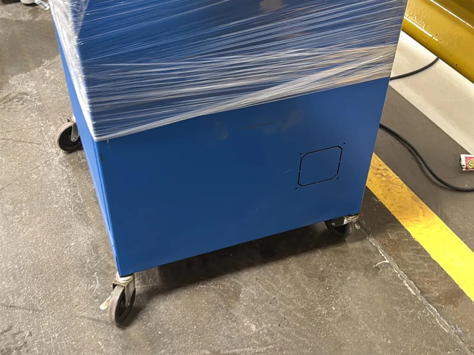 SteelStrong Enclosed Electronics Cabinet, photo 5 of 9