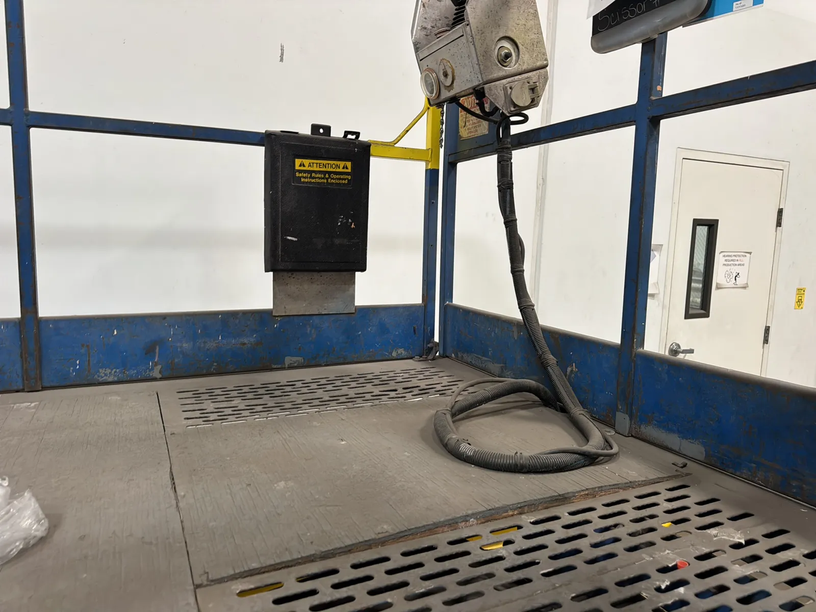Up-Right SL30N Scissor Lift (Not Running), photo 17 of 31