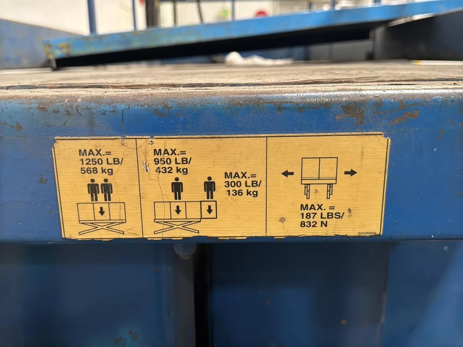 Up-Right SL30N Scissor Lift (Not Running), photo 13 of 31