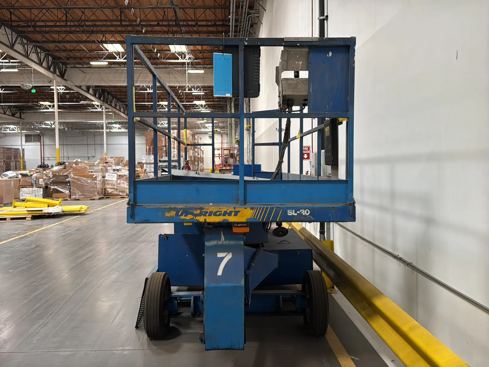 Up-Right SL30N Scissor Lift (Not Running), photo 3 of 31